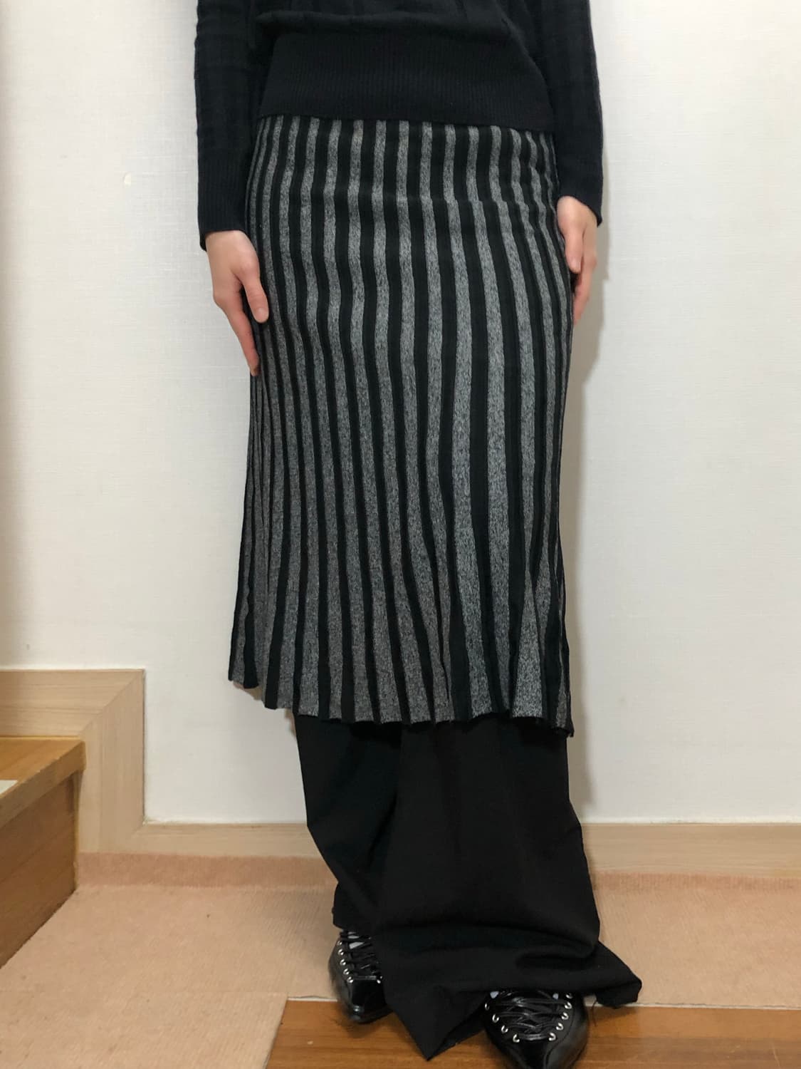 빈티지 블랙 스트라이프 스커트 상품이미지1