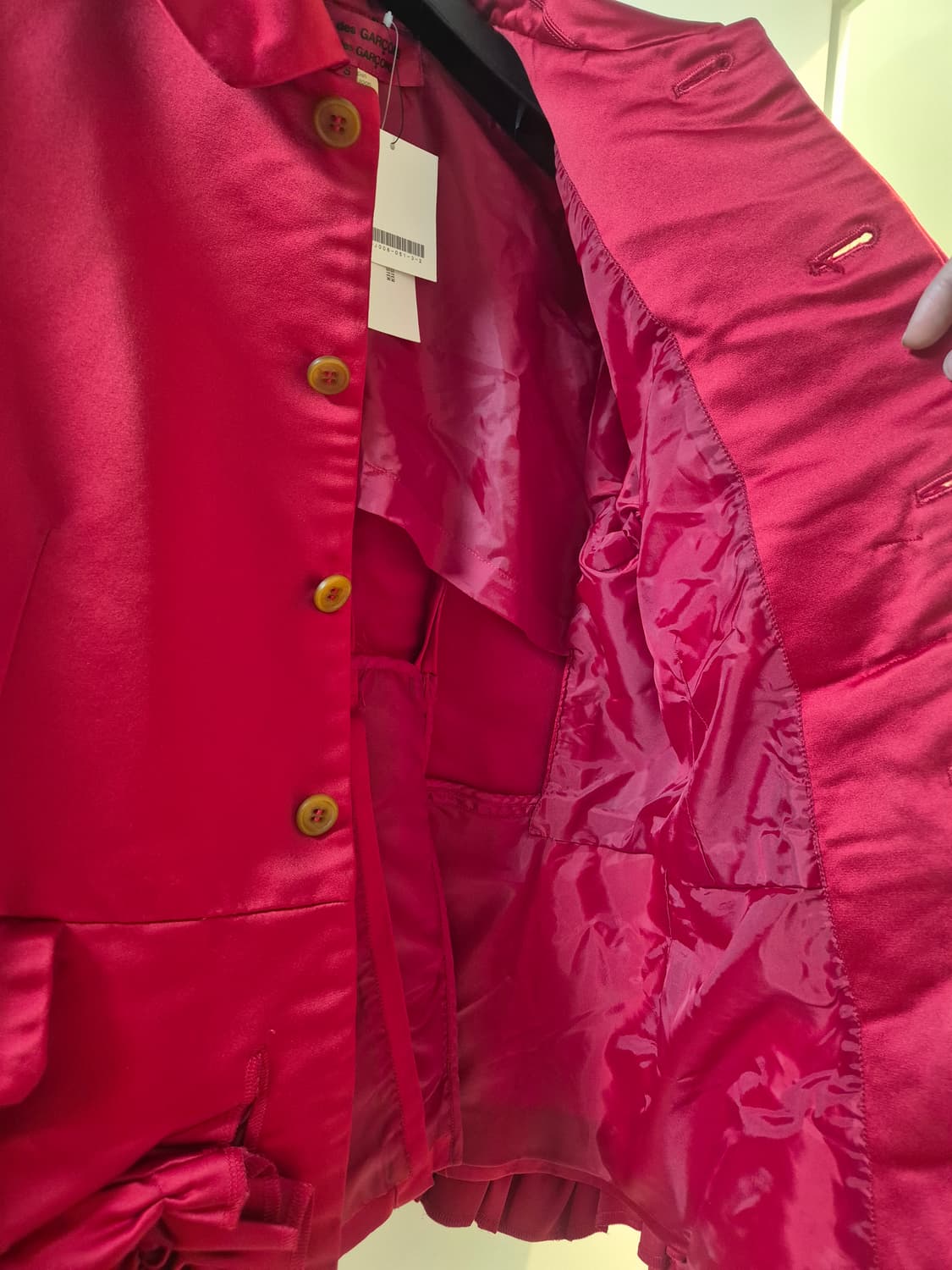 새상품) 꼼데가르송 러플 새틴 자켓 상품이미지7