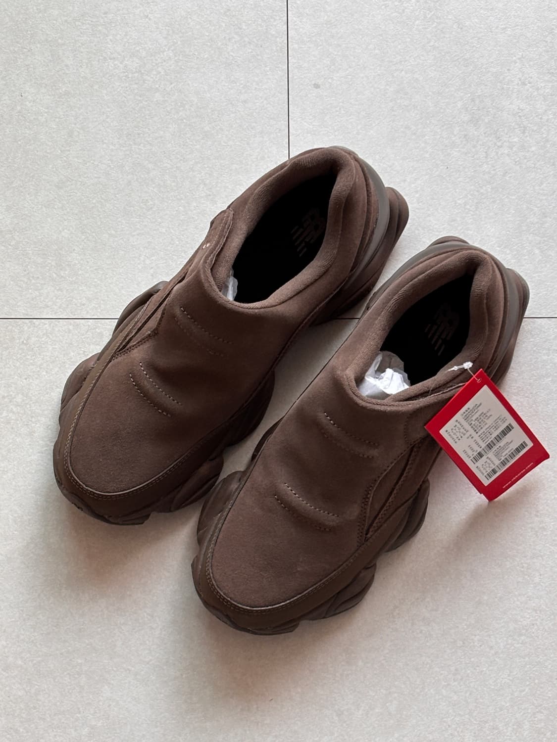 뉴발란스 8040 슬립온 스니커즈 브라운 상품이미지2