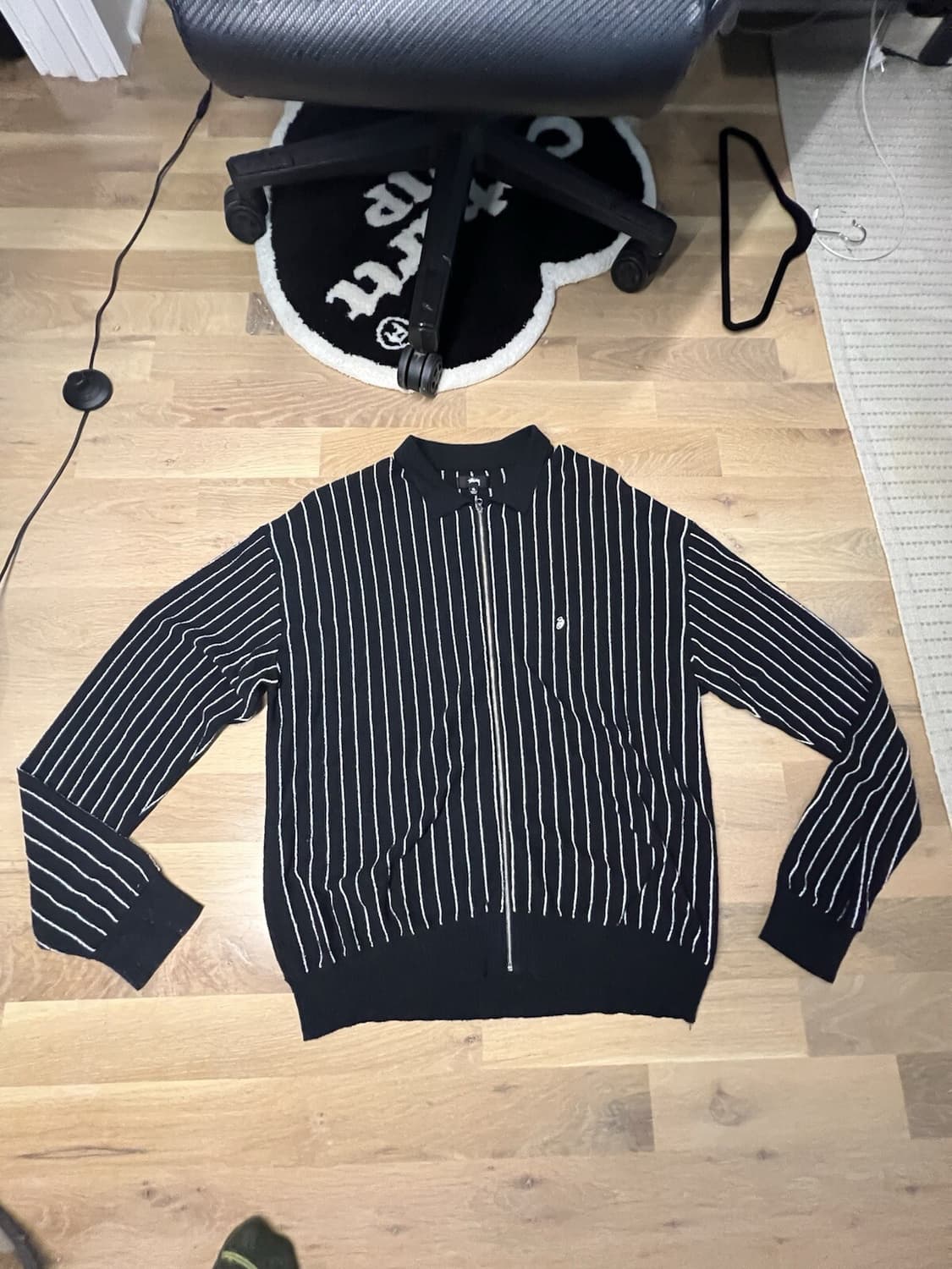 스투시 라이트웨이트 롱슬리브 집 폴로 블랙 스트라이프 상품이미지1