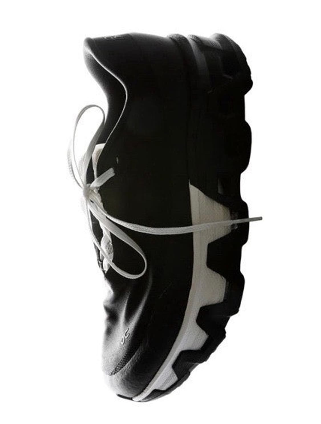 온러닝 파프 클라우드몬스터 하이퍼 블랙 판매합니다 상품이미지1