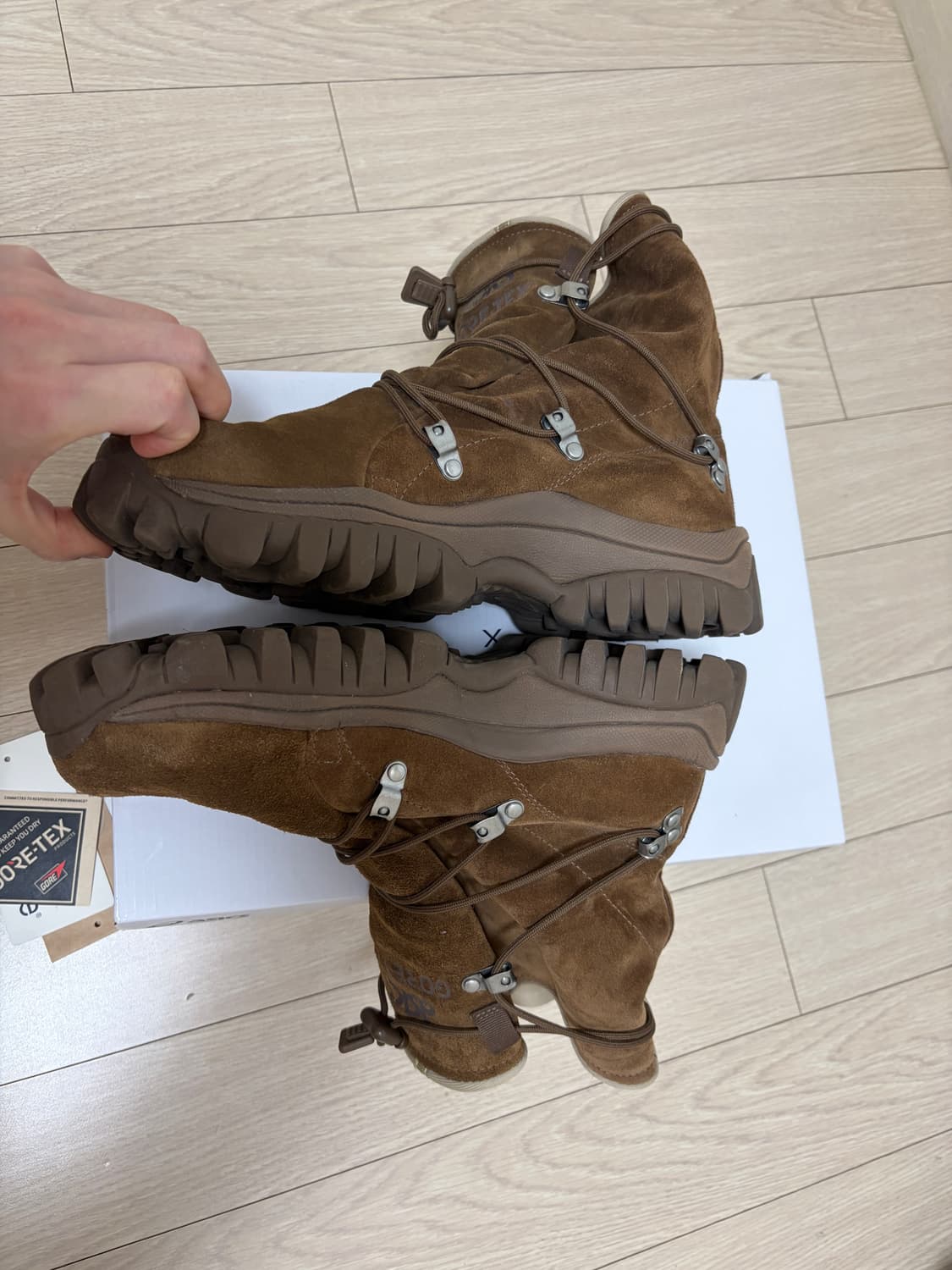 아식스 논네이티브 젤 예티 상품이미지4