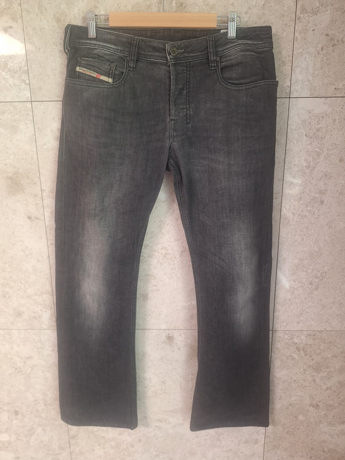 디젤 ZATHAN 블랙 워싱 청바지 W32 L32 상품이미지1