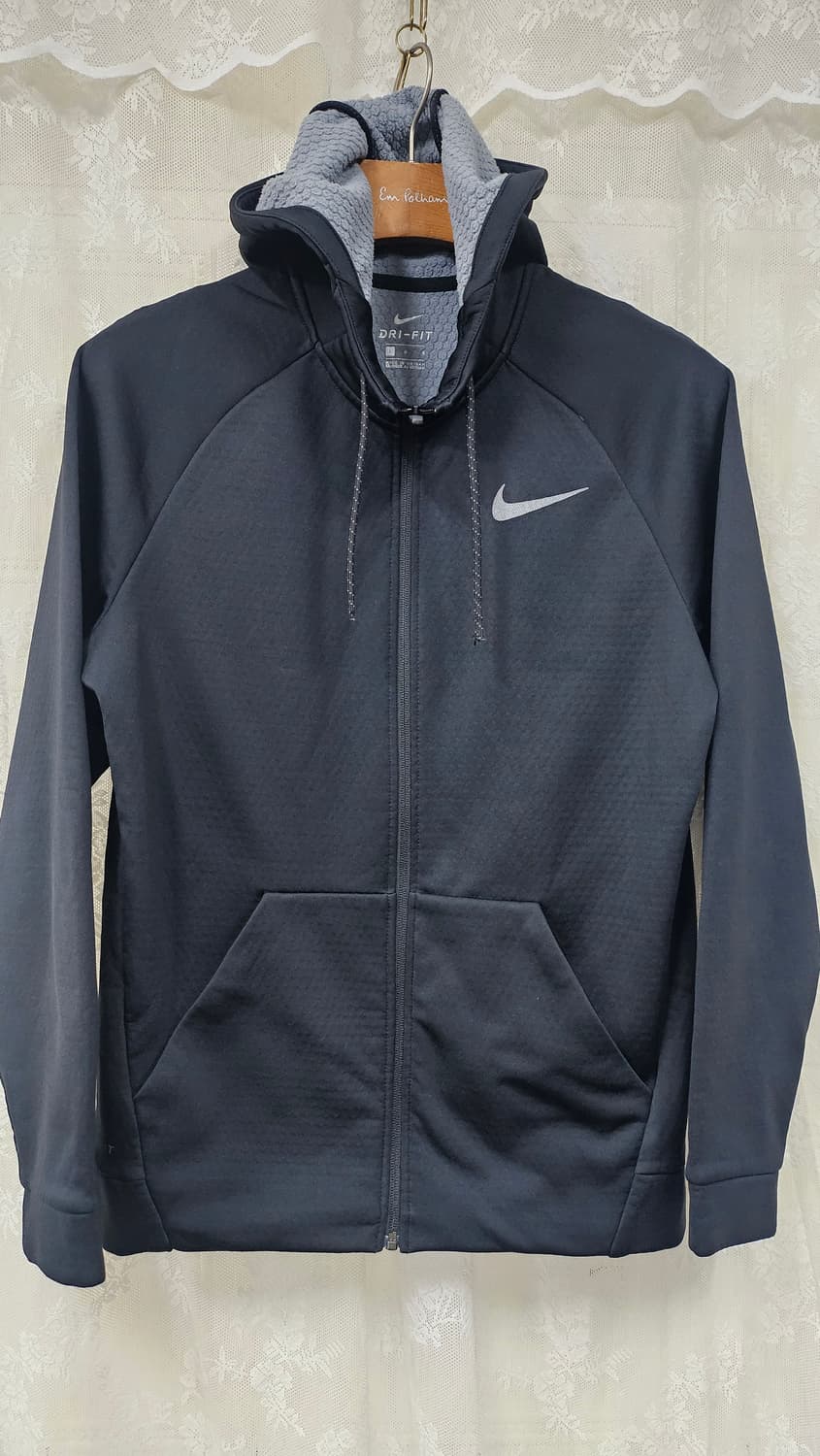 나이키   드라이핏  후드 집업  상품이미지2