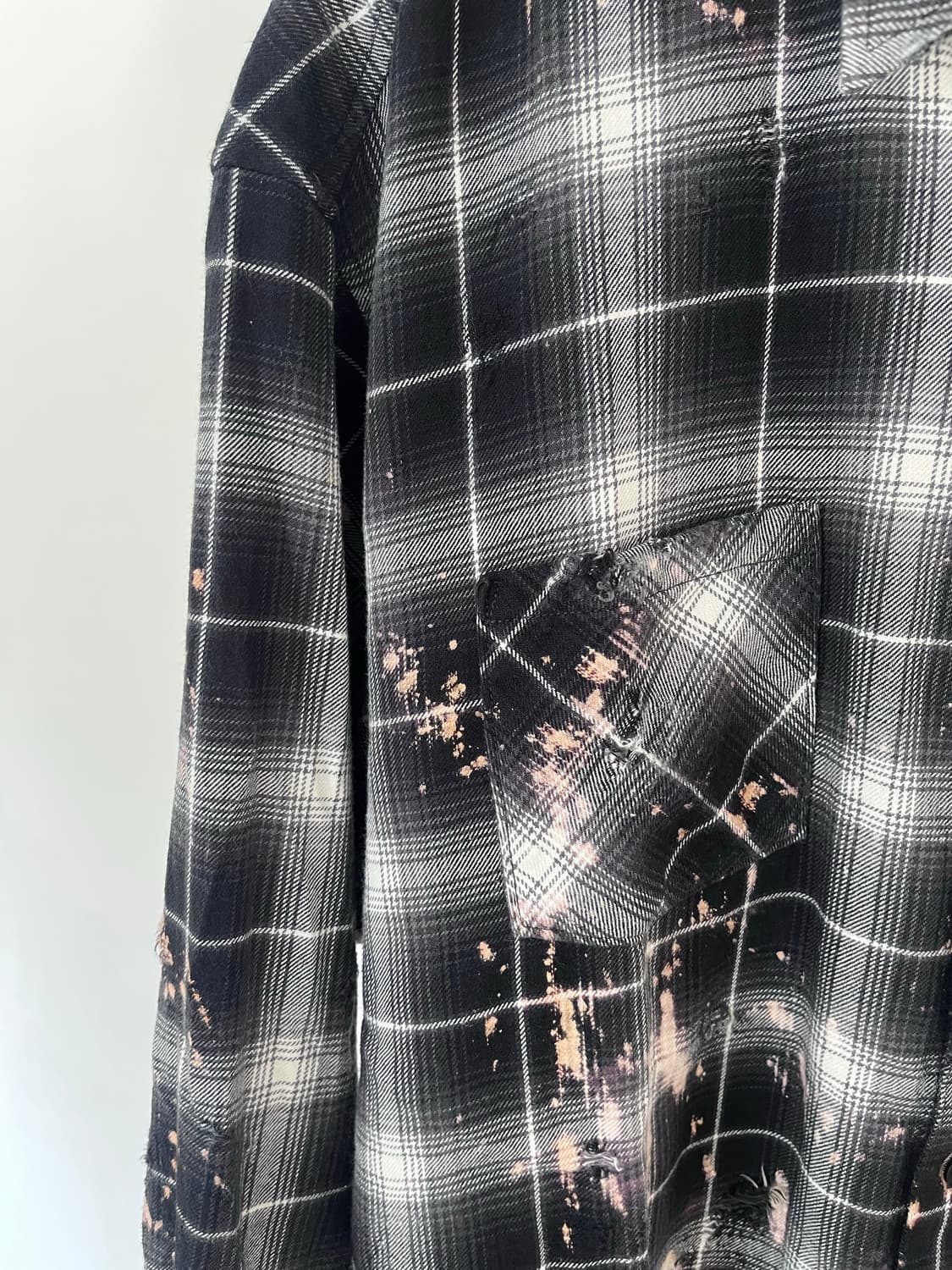 RAFU 24ss Bleached & Damaged shirt 상품이미지3
