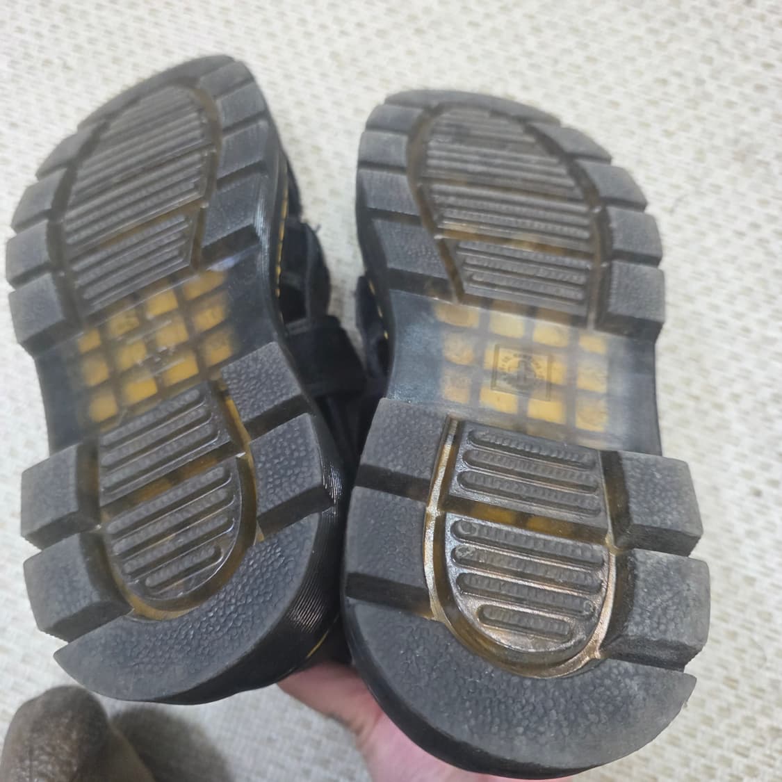 닥터마틴 피어슨 블랙 샌들 UK6 250 상품이미지7