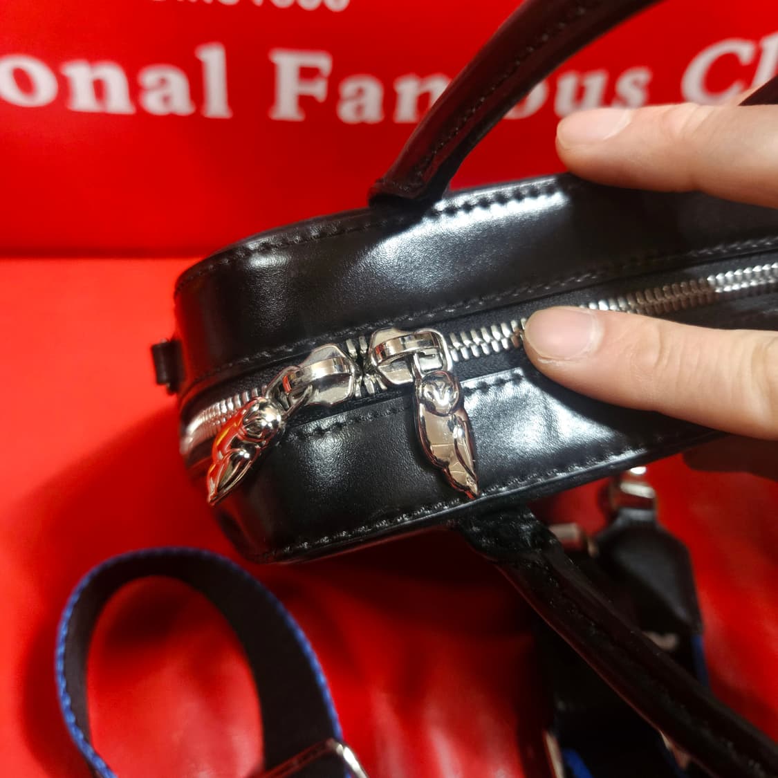 쿠론 x 럭키슈에뜨 미니 크로스백 + 토트백 Free 상품이미지5