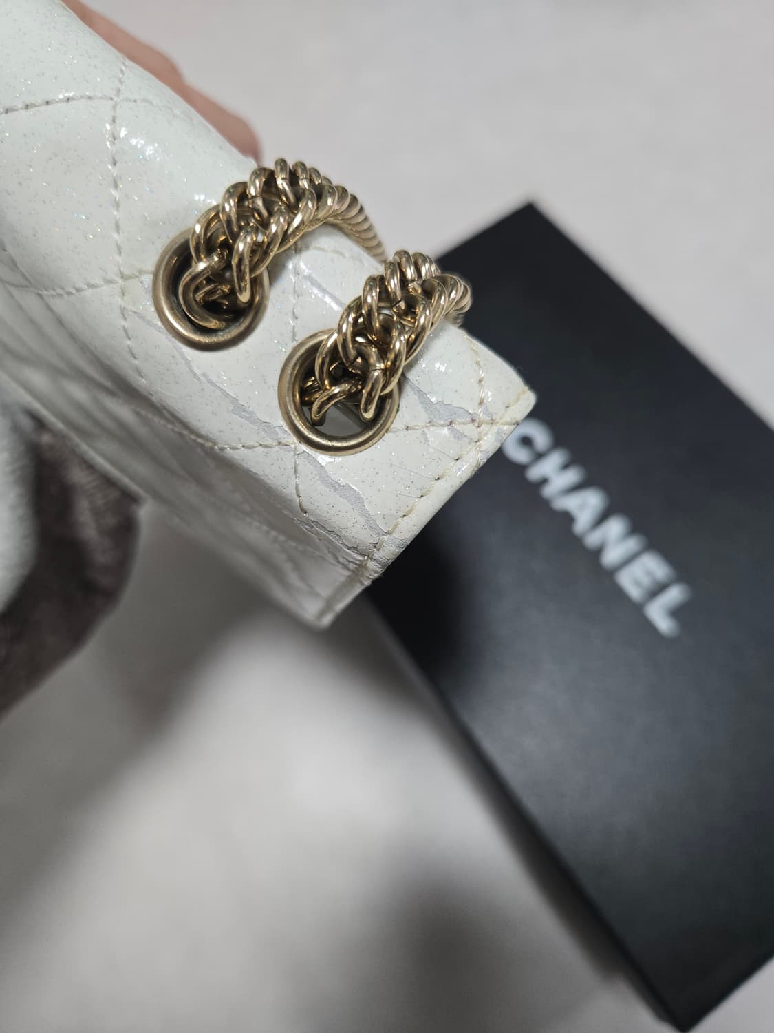 샤넬 페이던트 플립백 골드체인 상품이미지5