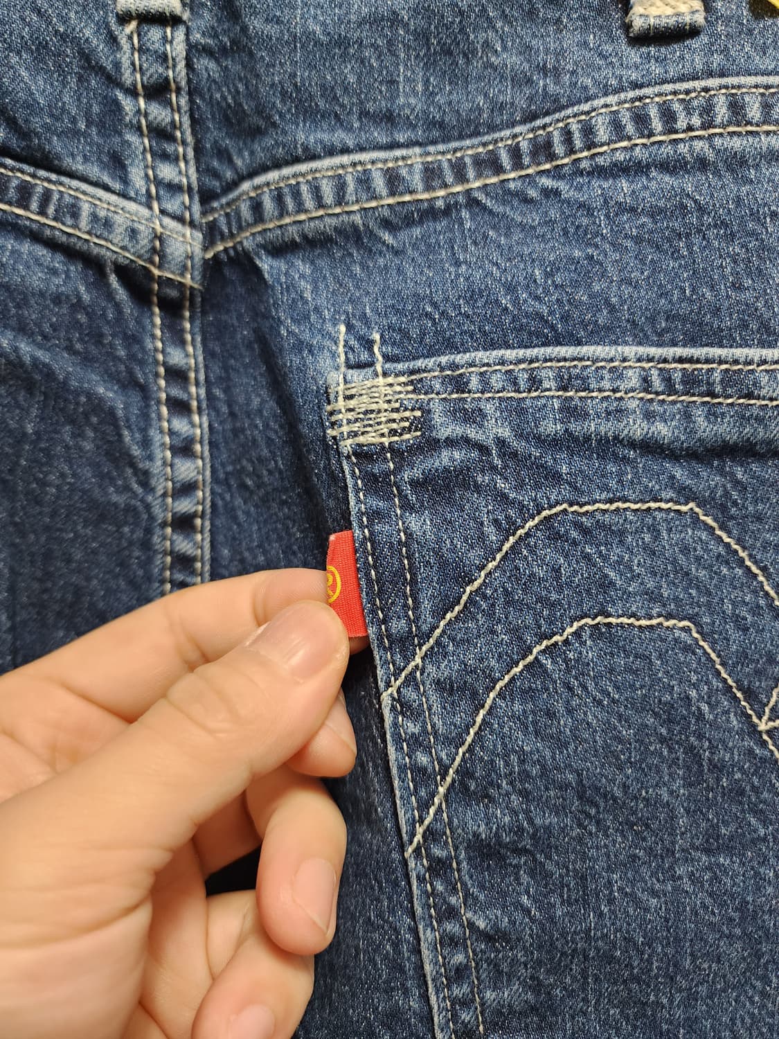 리바이스 502 레드탭 루즈핏 데님팬츠  상품이미지3
