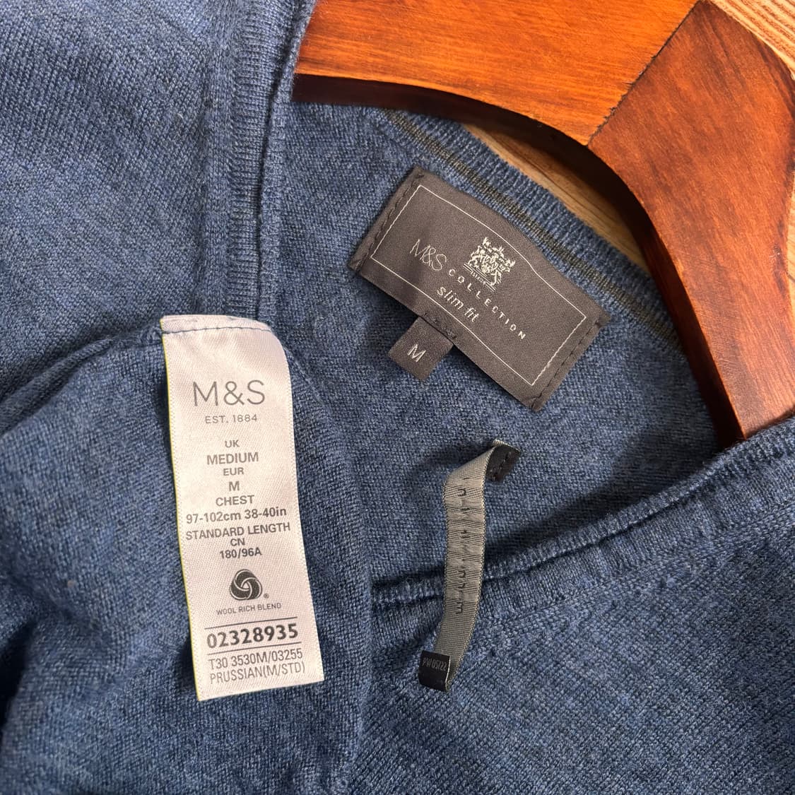 막스앤스펜서 이태리 여성 M 메리노울 실크 브이넥 니트 상품이미지8