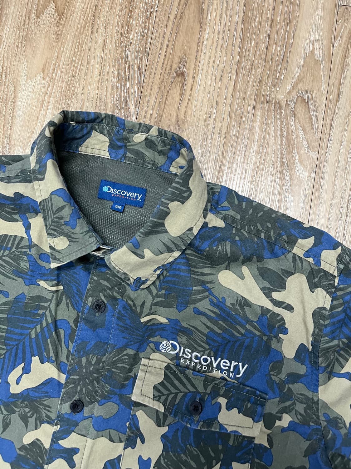 디스커버리 정글 카모 포켓 셔츠 100 상품이미지2