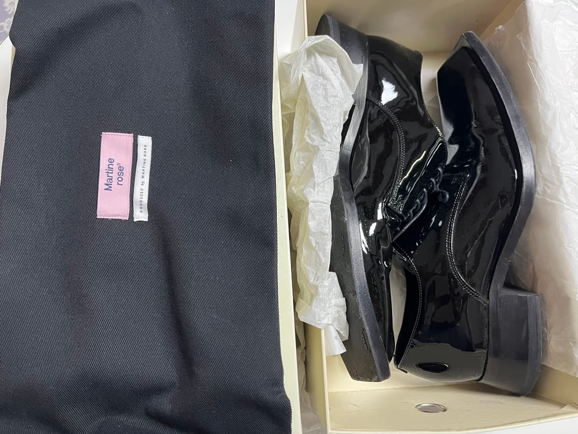 마틴로즈 삼각 페이턴트 더비 블랙 45사이즈 상품이미지2