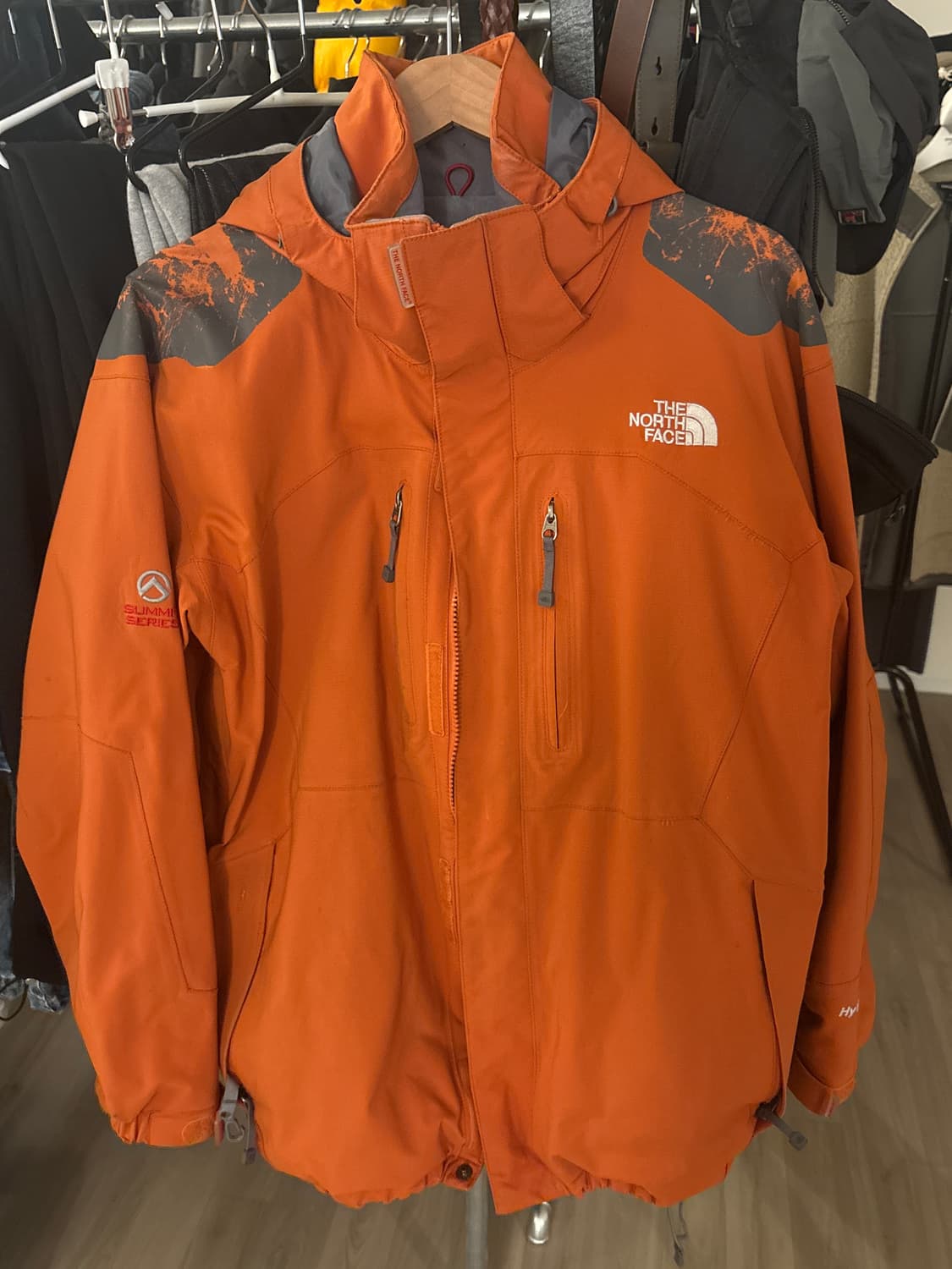 노스페이스 바람막이 상품이미지1