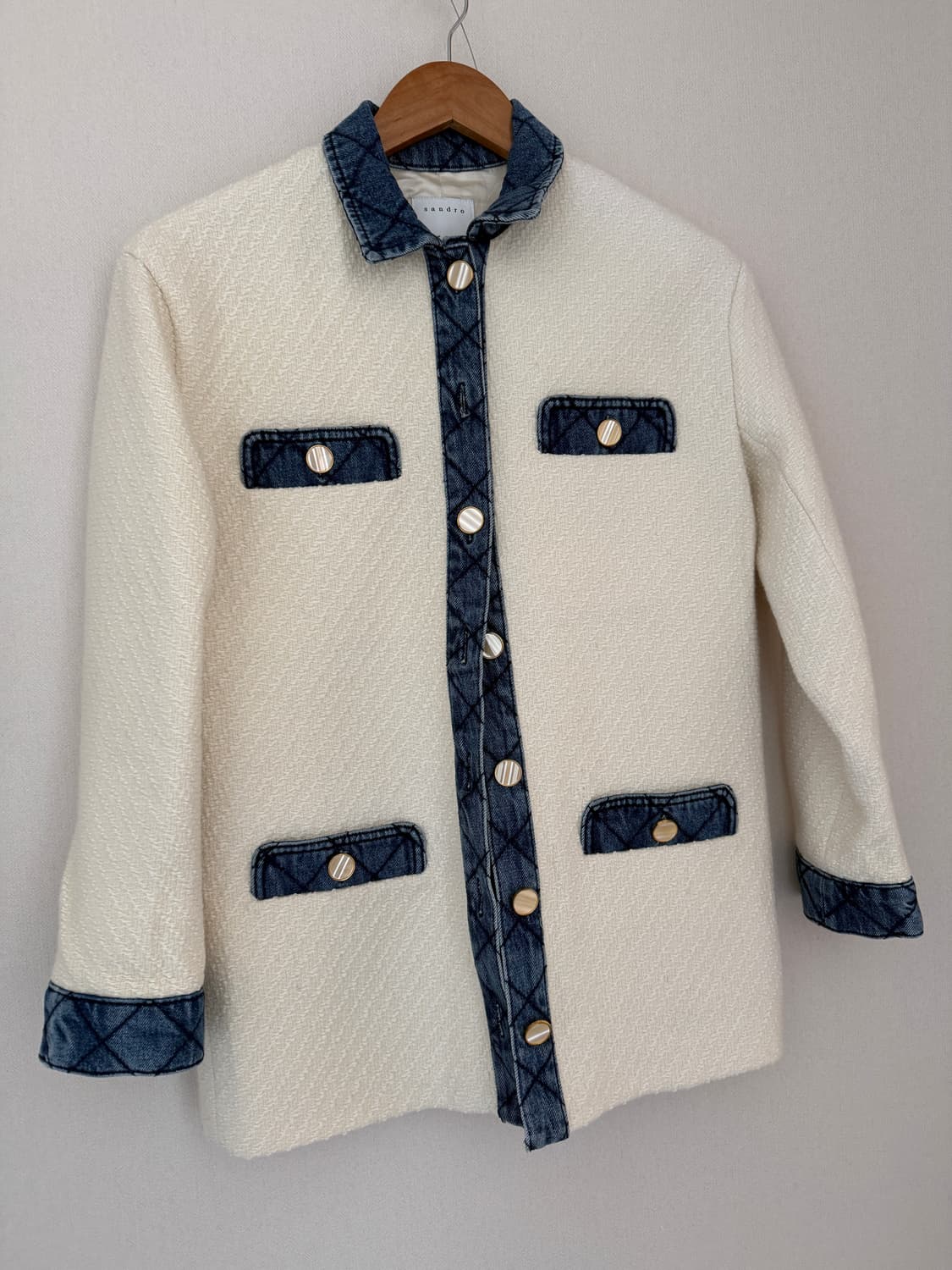 산드로 화이트 데님 트리밍 자켓 상품이미지2