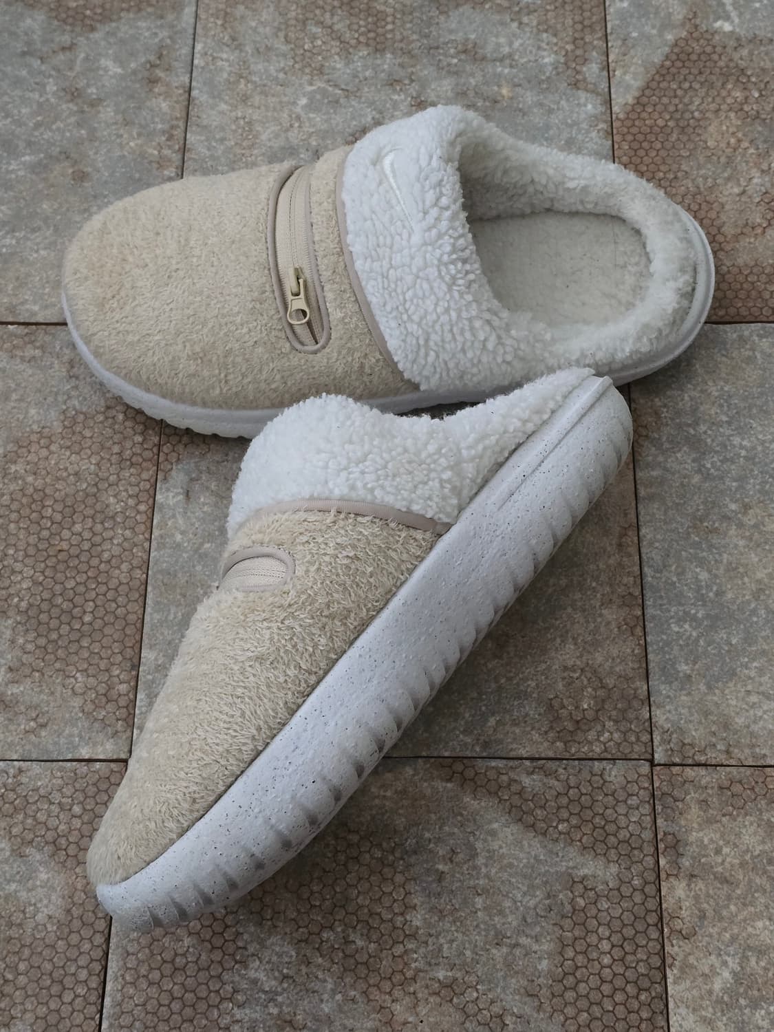 (240)나이키 버로우 se 샌드 드리프트 방한 슬리퍼 상품이미지5