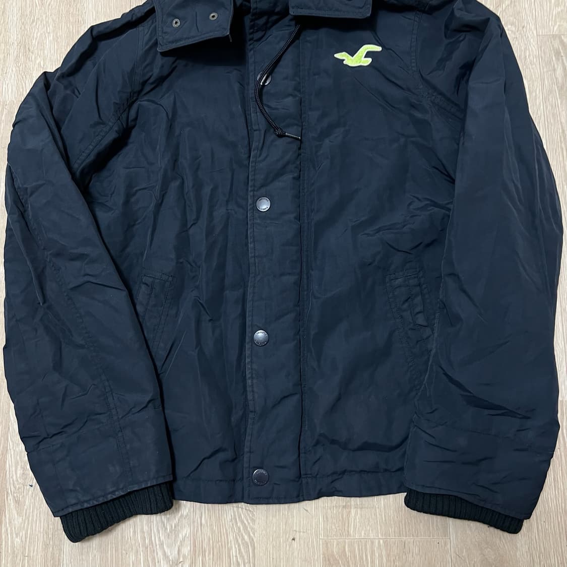 홀리스터 남성 로고 바람막이 자켓 L/100  상품이미지4