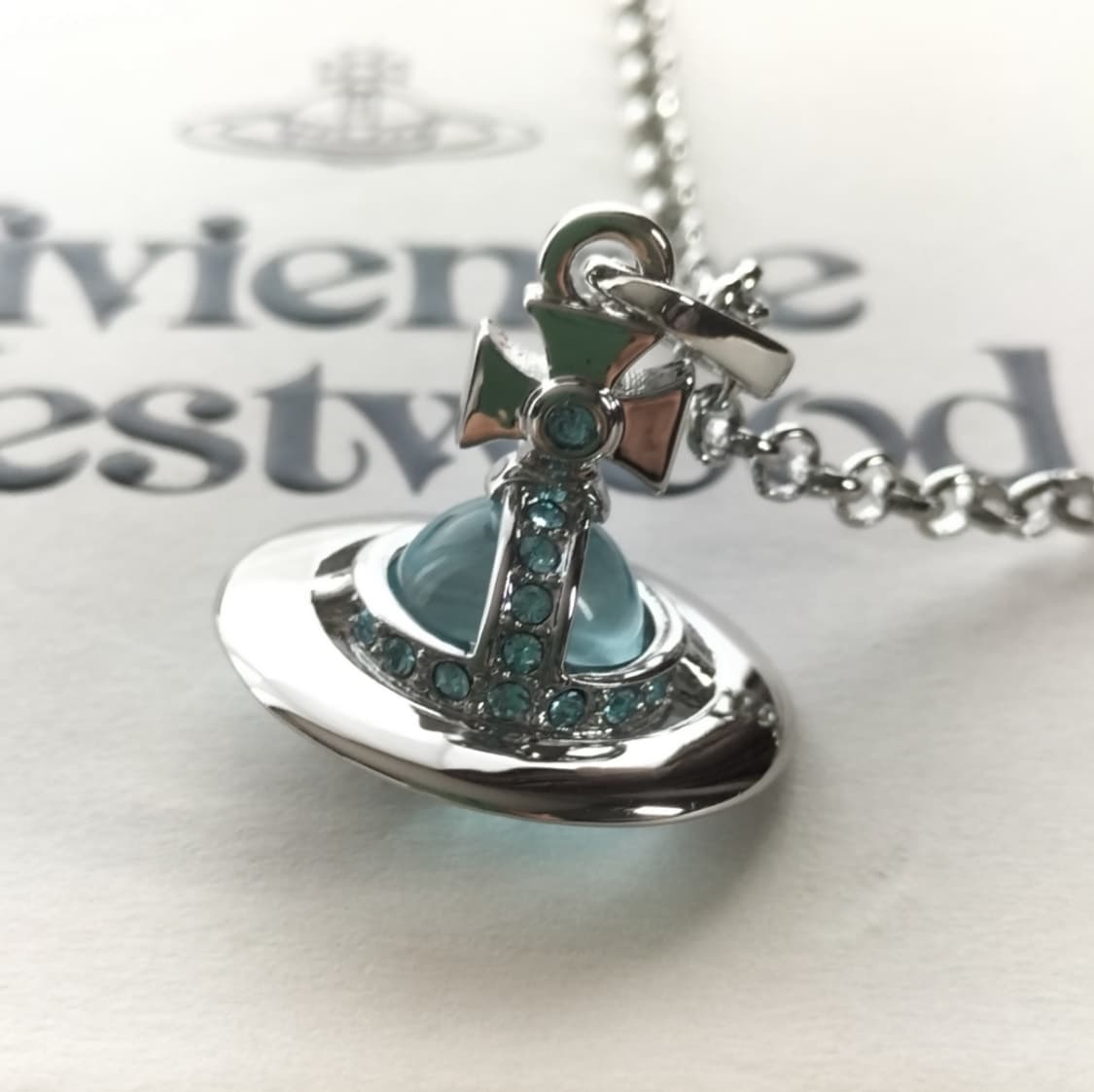 비비안 웨스트우드 아카이브 베이비블루 3d orb 팬던트 목걸이 상품이미지4