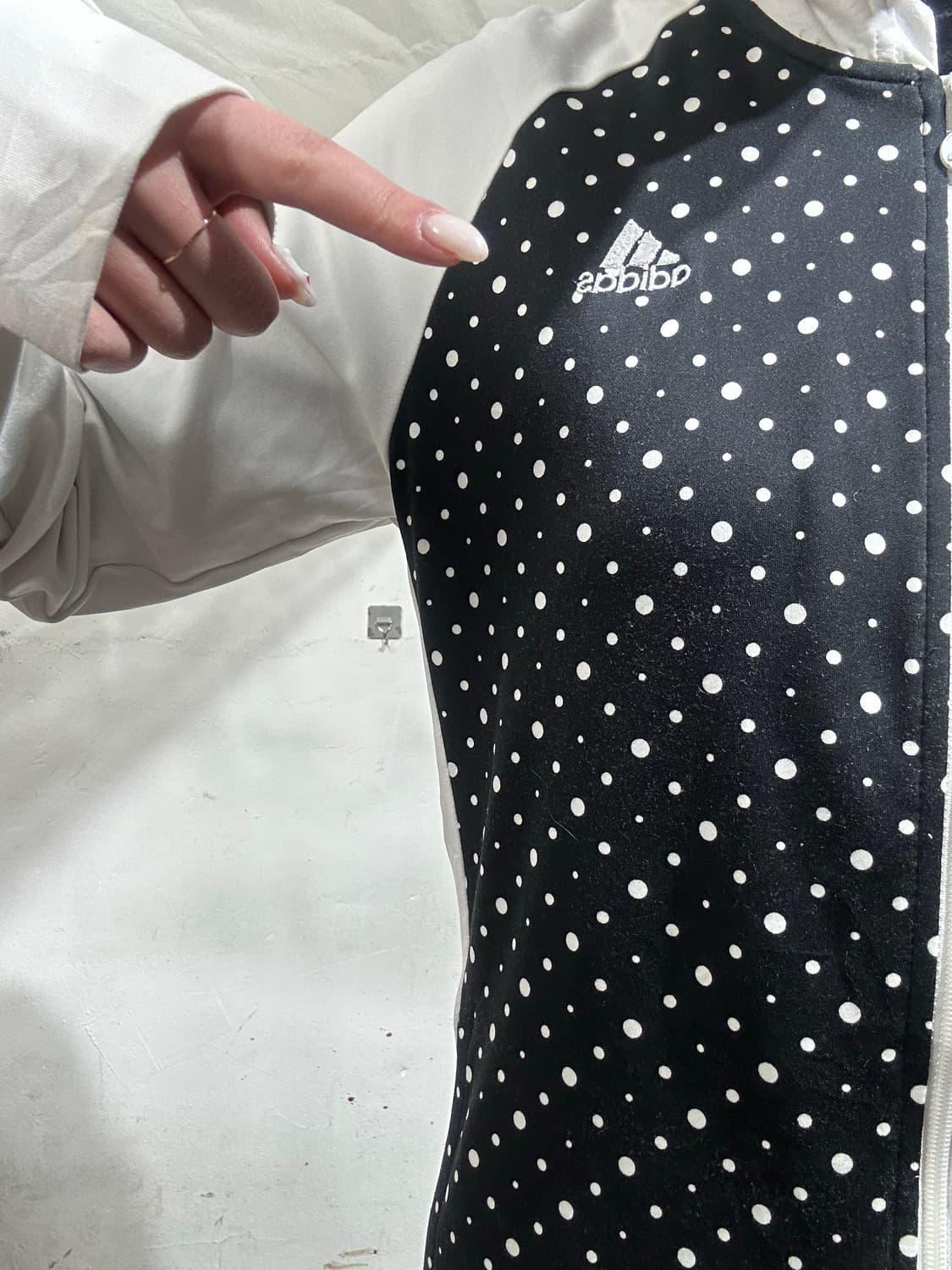 아디다스 화이트 블랙 도트 후드집업 땡땡이 트랙탑 져지 L 상품이미지4