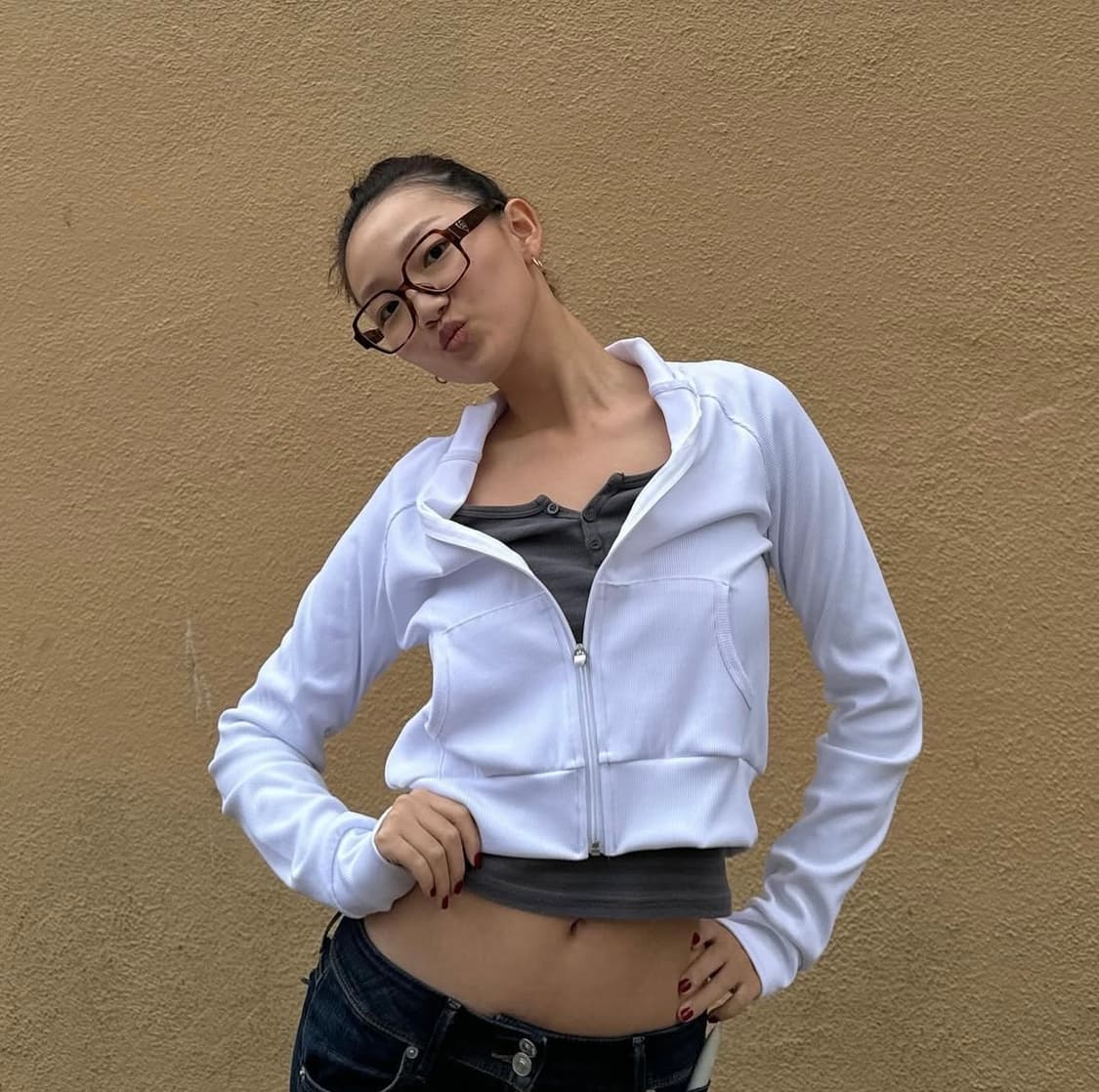 글로니 클래식 립 트랙 집업 화이트 glowny classic 상품이미지3