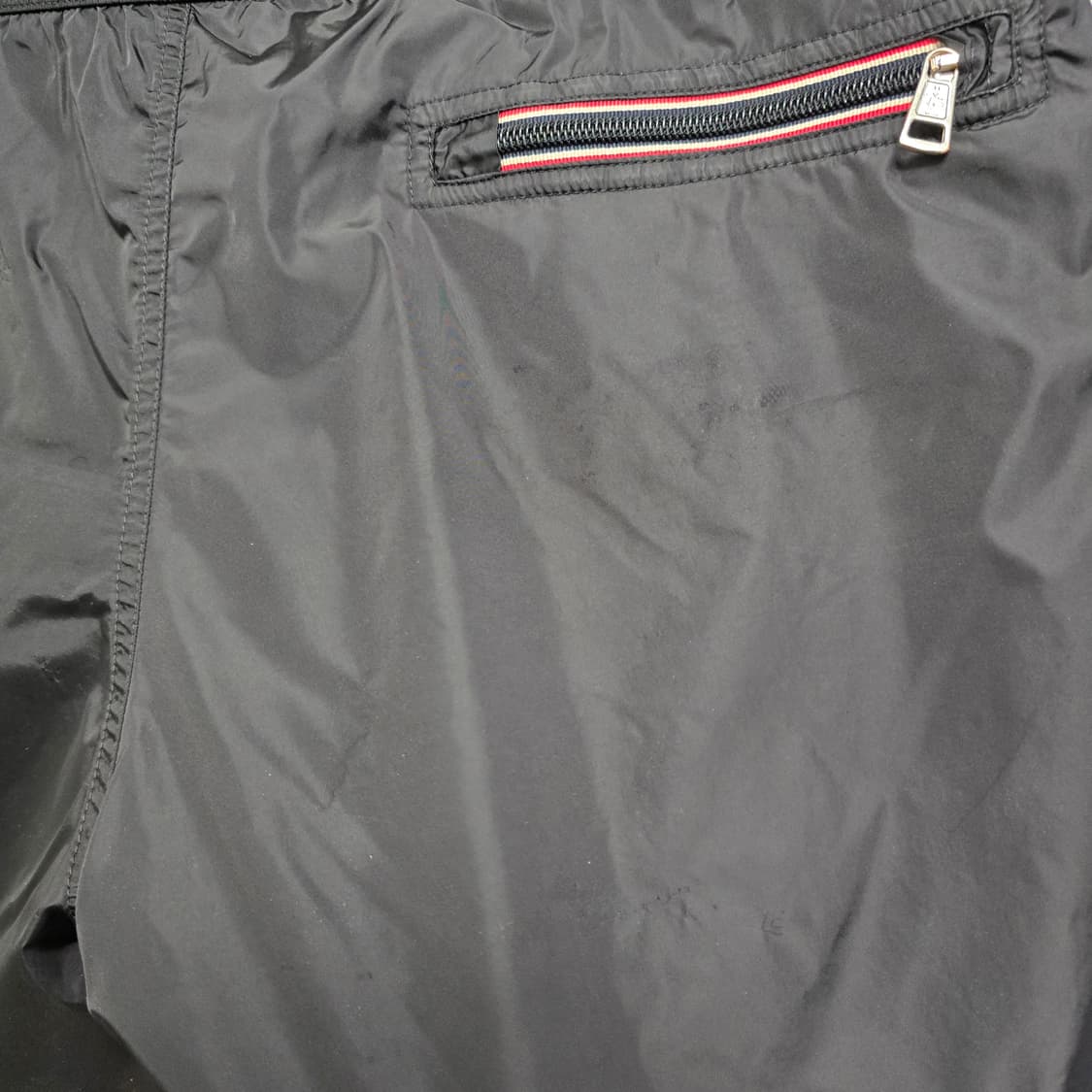 몽클레어 와펜 반바지 xl 판매 상품이미지4