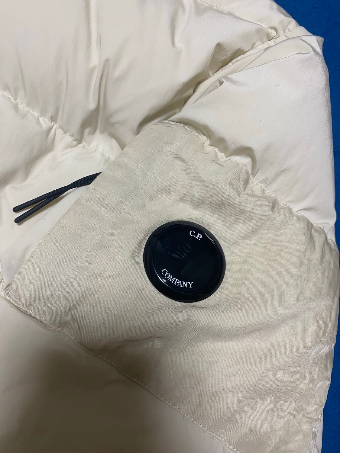 [정품] 새상품급 cp컴퍼니 nycra 패딩 자켓 상품이미지2