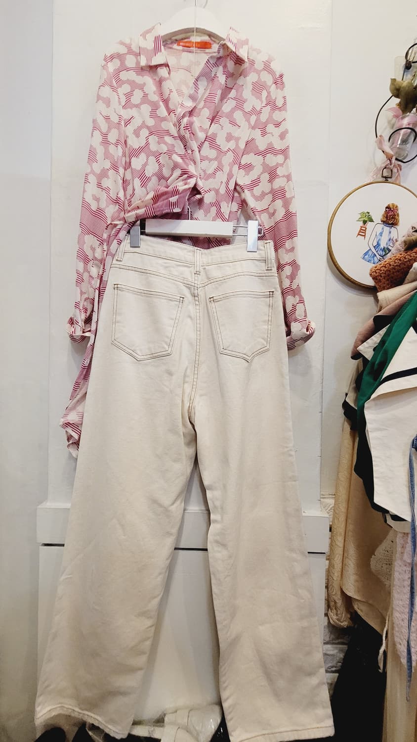mint designs 유니크 셔츠.le 연베이지 스티치 팬츠 상품이미지8