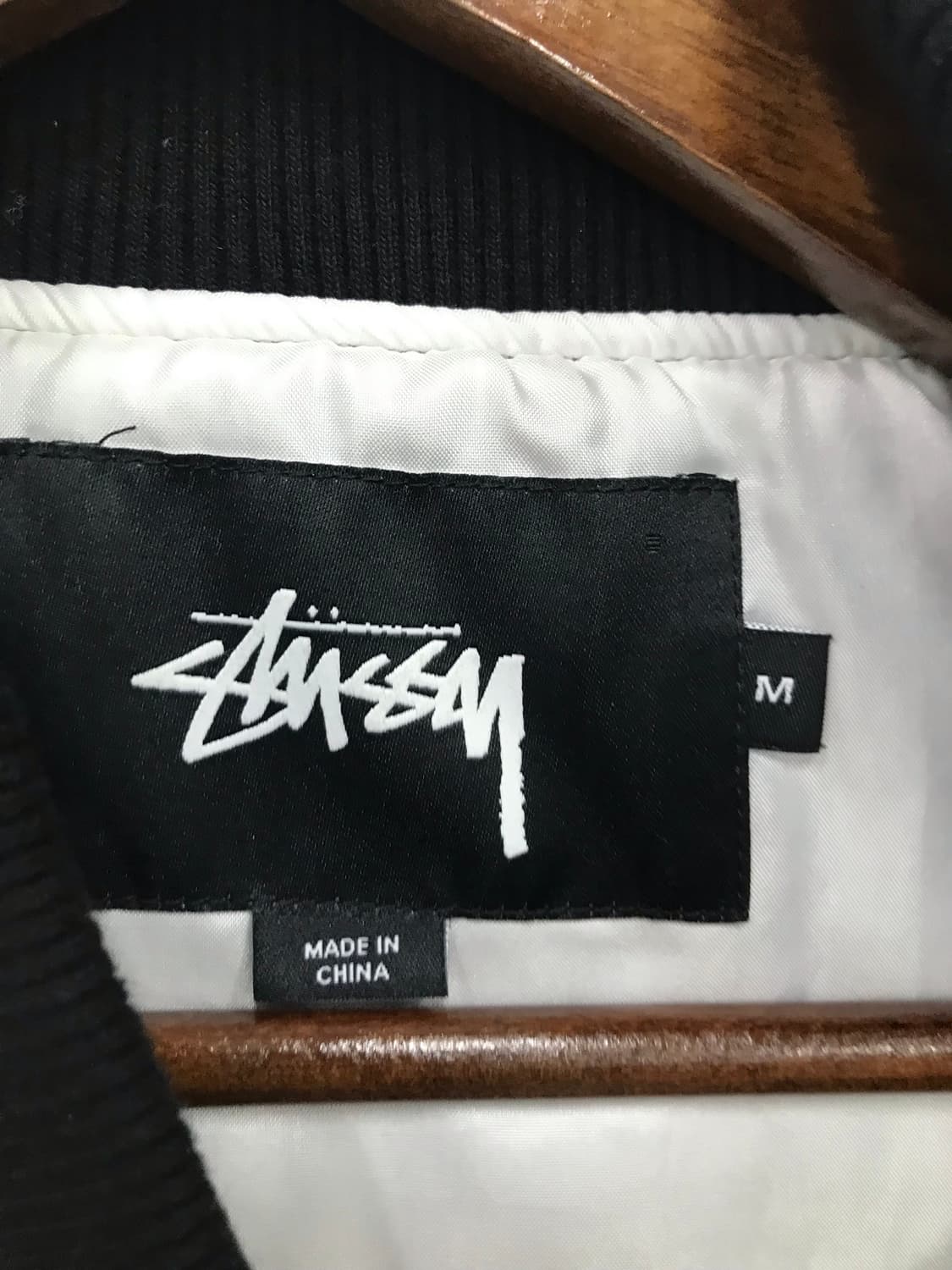 스투시 봄버 자켓 상품이미지3