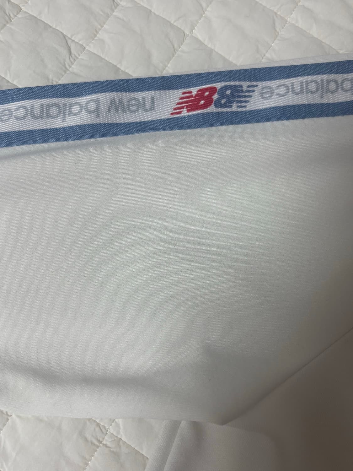 대대장 뉴발란스 시나모롤 져지 집업 판매  상품이미지5