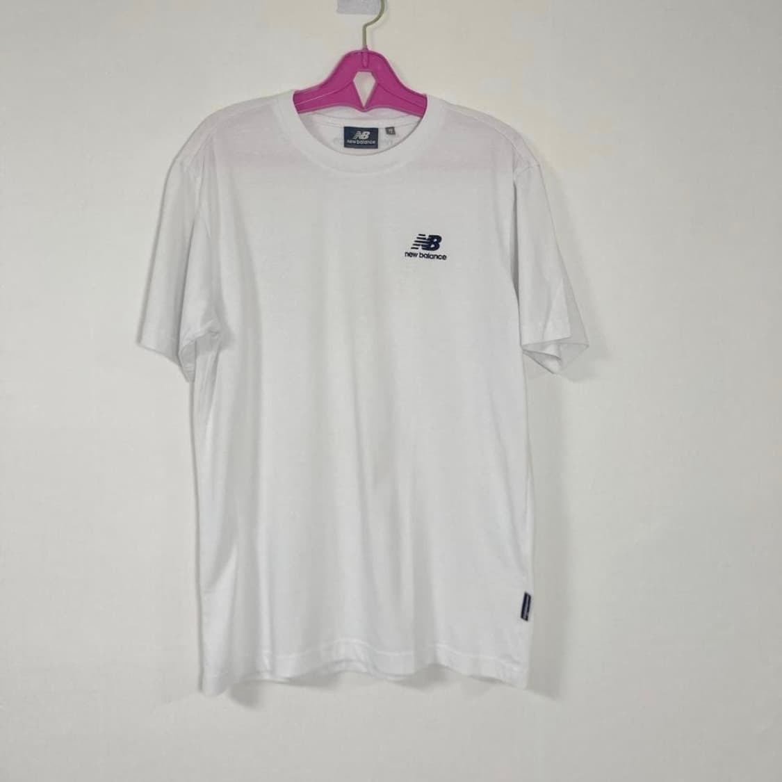 뉴발란스 흰색라운드반팔티S  상품이미지1