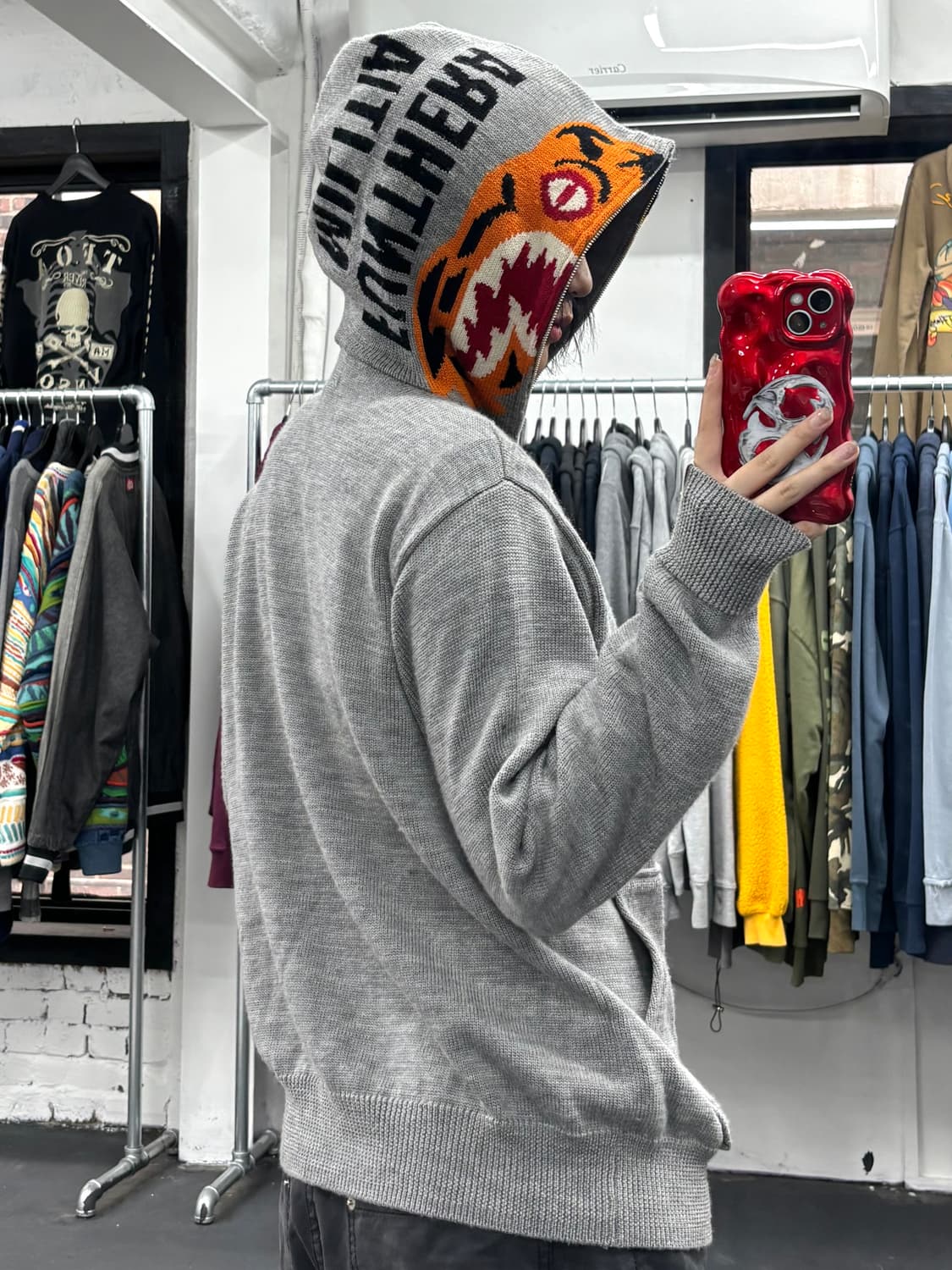 베이프 타이거 샤크 니트 후드집업 상품이미지6