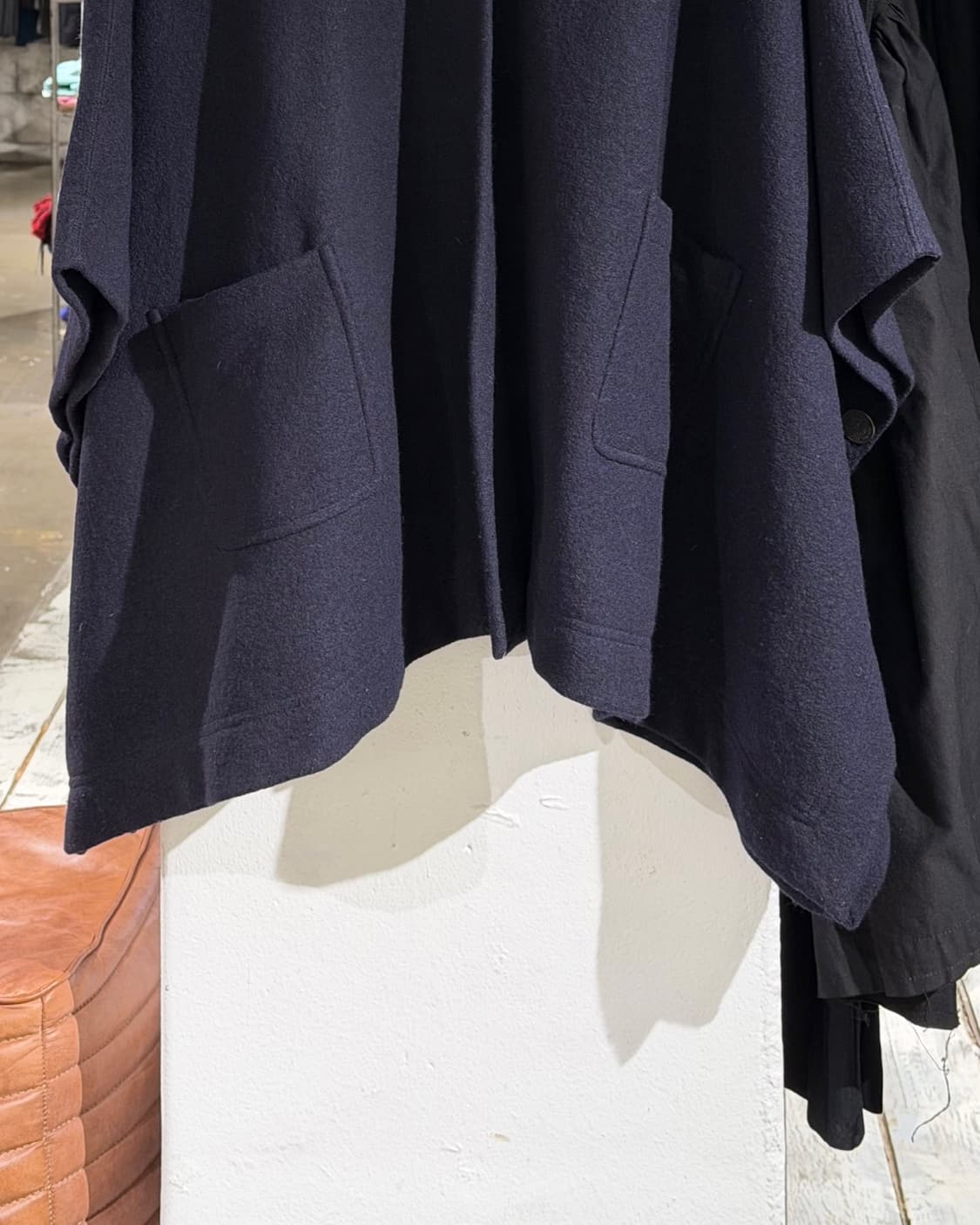 가이거 네이비 울 후드 케이프 상품이미지5