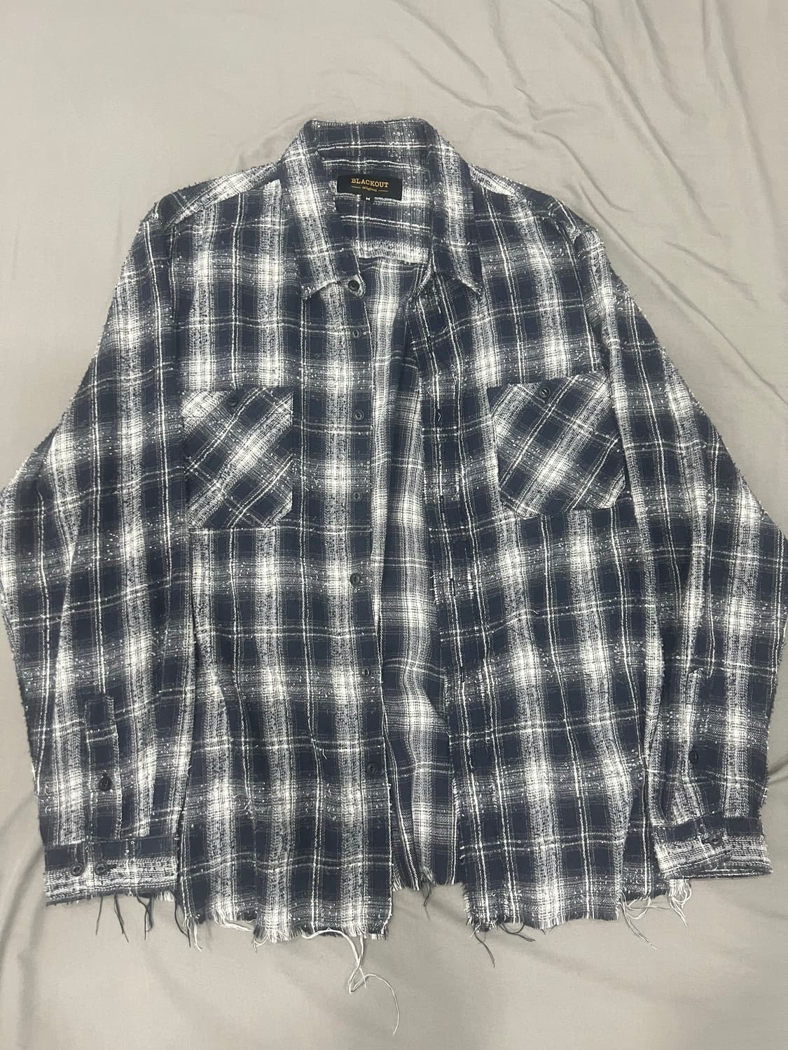 블랙아웃 보로 셔츠 M사이즈 상품이미지1