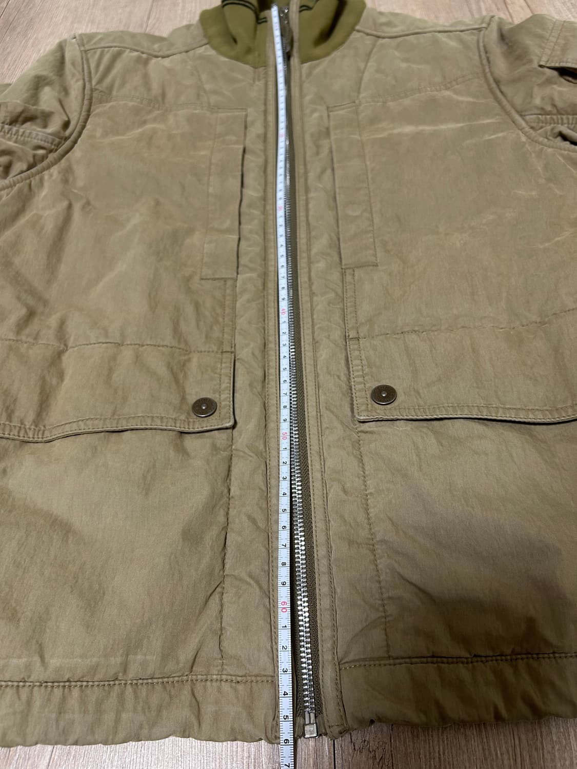 스톤아일랜드 카키 봄버 자켓 상품이미지6