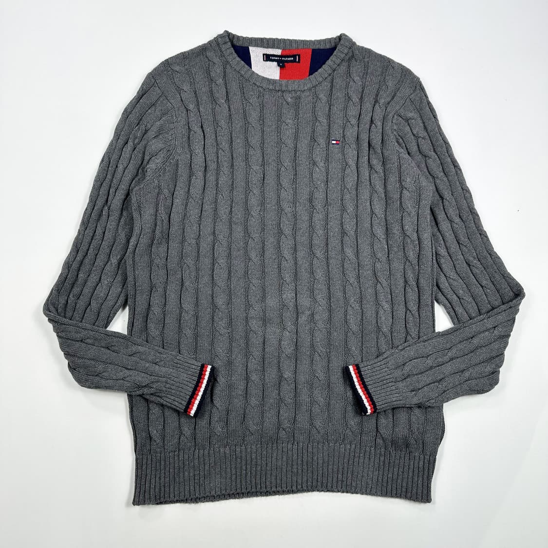 타미힐피거 플래그 차콜 꽈배기 니트 (M) 상품이미지2