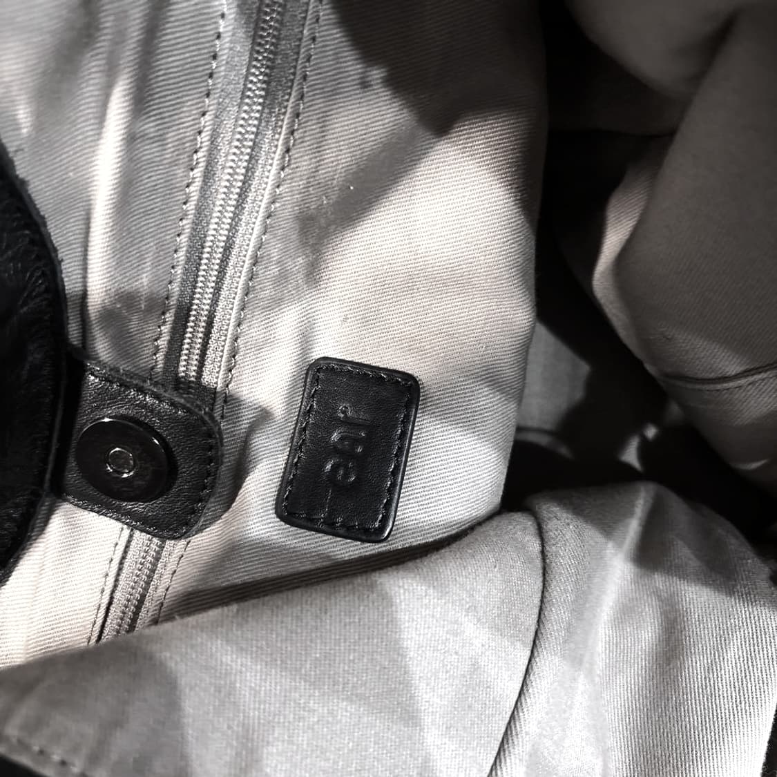 Ear PAPILLONNER 소가죽 토트백 상품이미지9