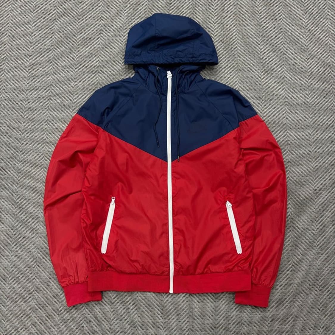 나이키 배색 후드 바람막이 v2476 상품이미지1