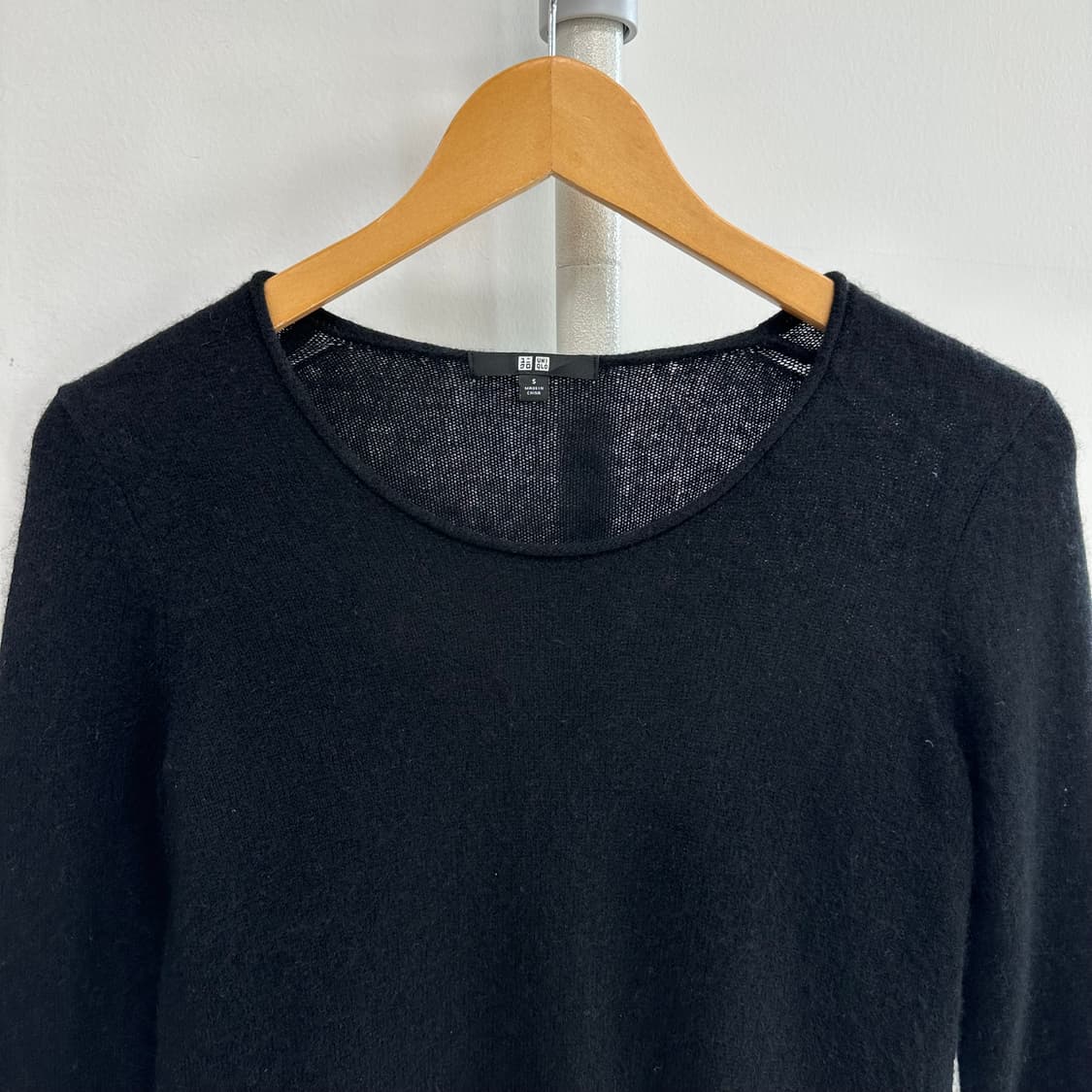 유니클로 캐시미어 100% 니트 상품이미지2