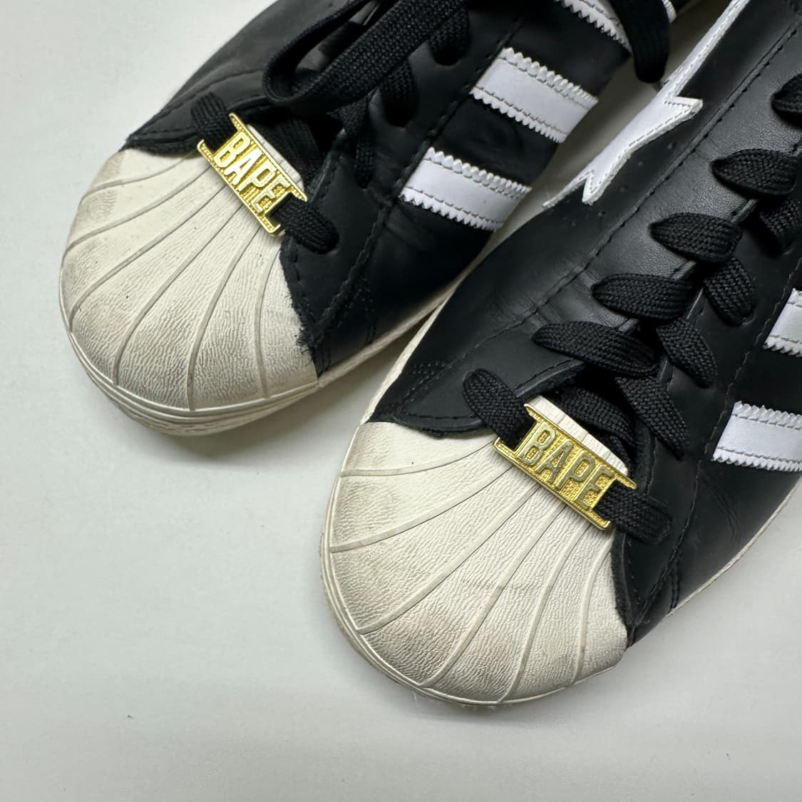 아디다스 x 베이프 슈퍼스타 80s 블랙/오프화이트 상품이미지2