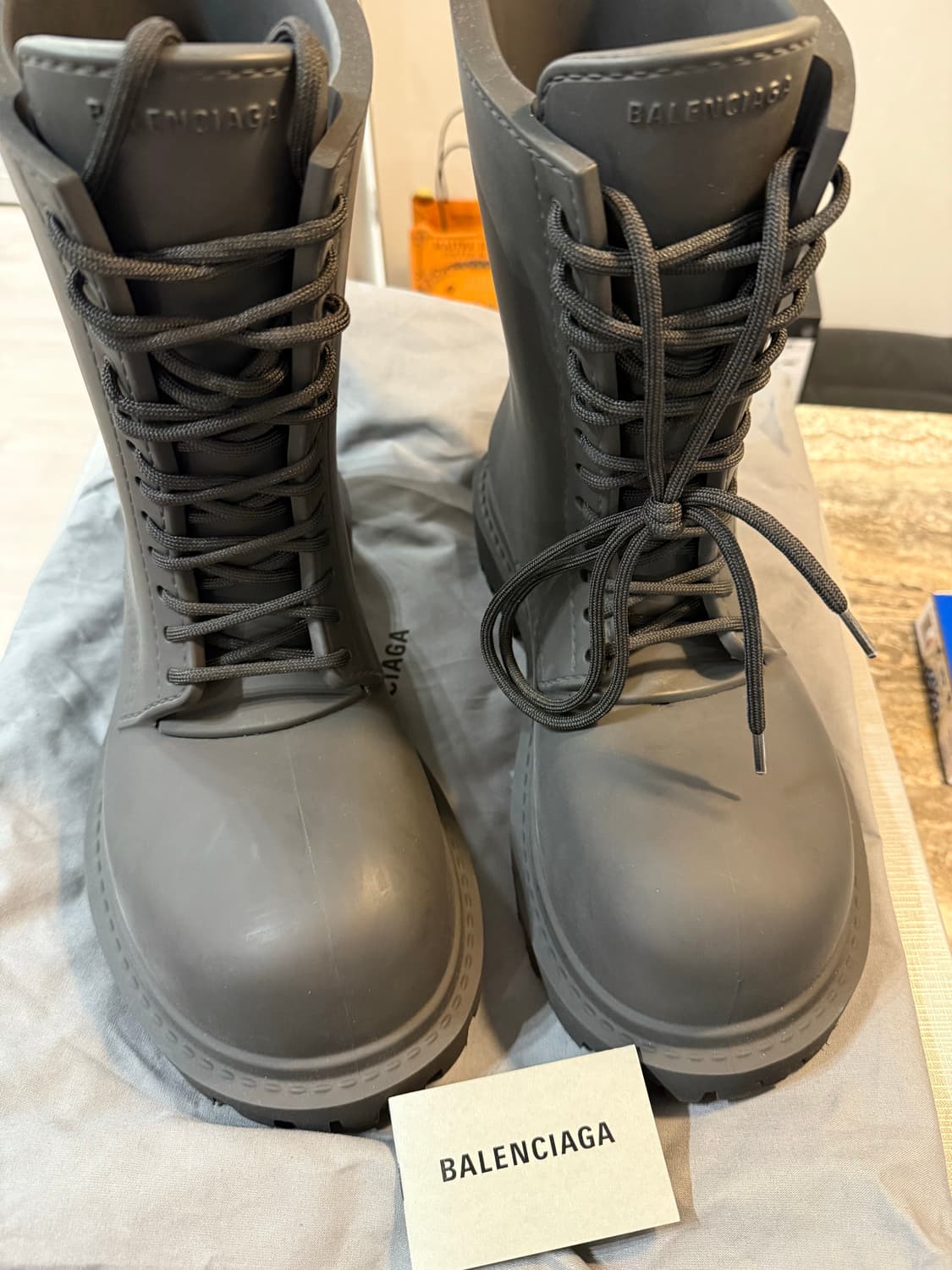 [43] 발렌시아가 스테로이드 부츠 상품이미지2
