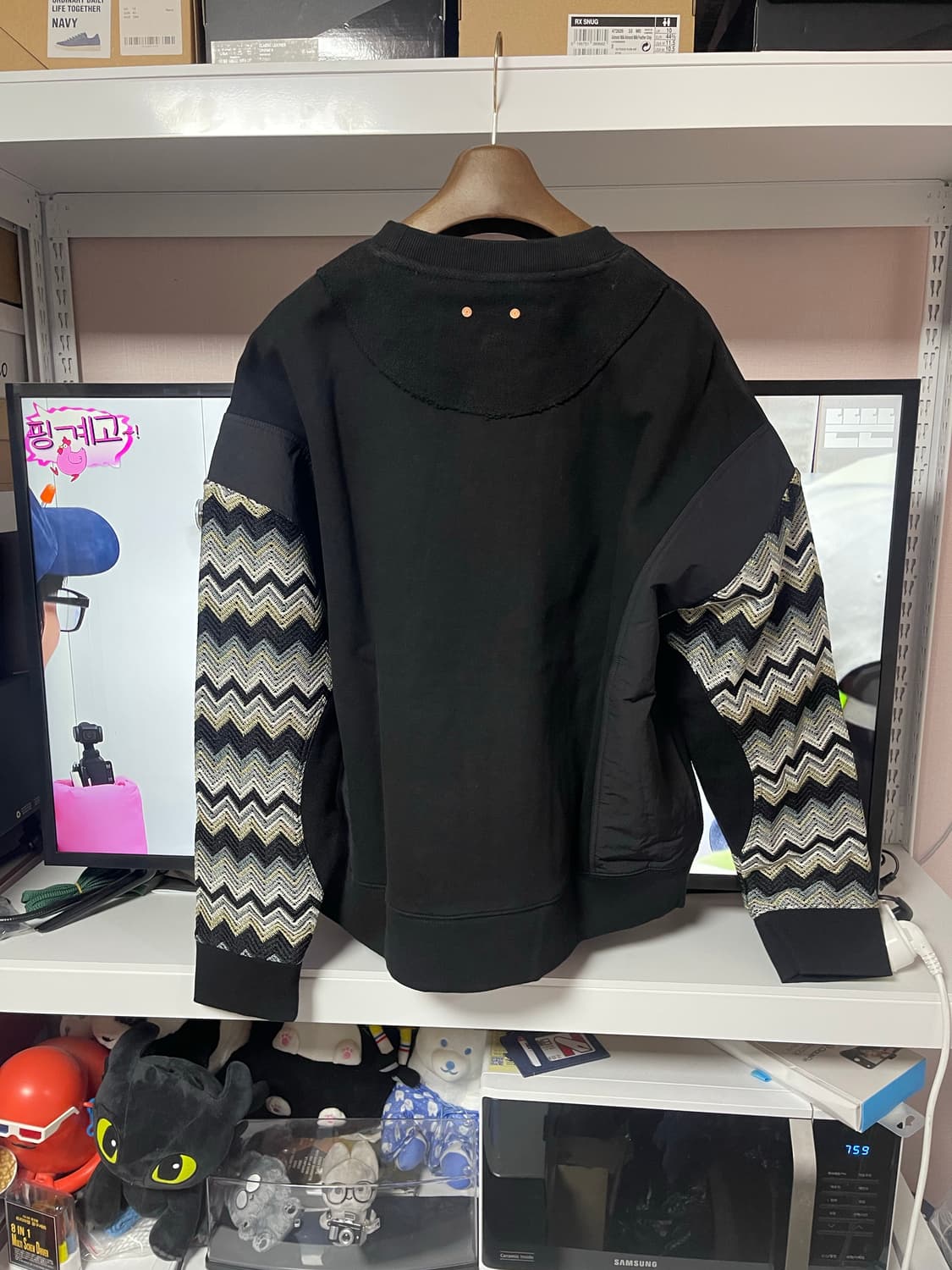 아식스 앤더슨벨 콜라보 맨투맨 블랙 상품이미지3