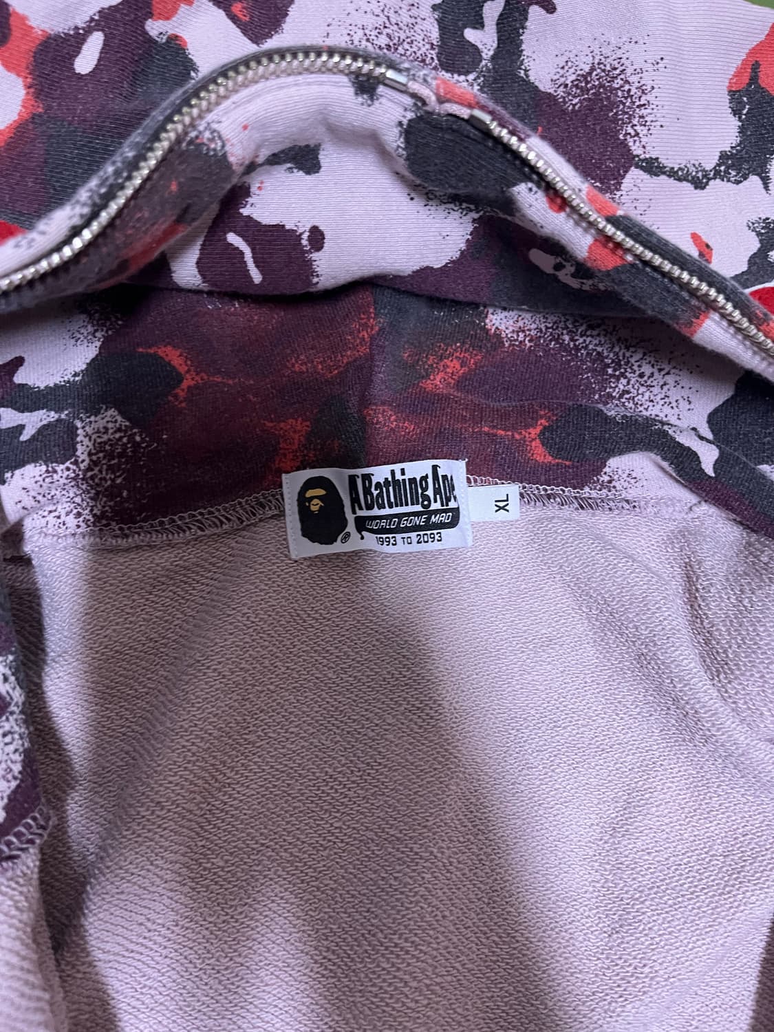 베이프 샤크후드 맵카모 XL 상품이미지3