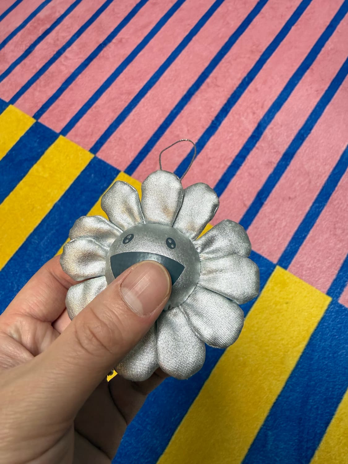 카이카이키키 실버 플라워 키링 상품이미지3