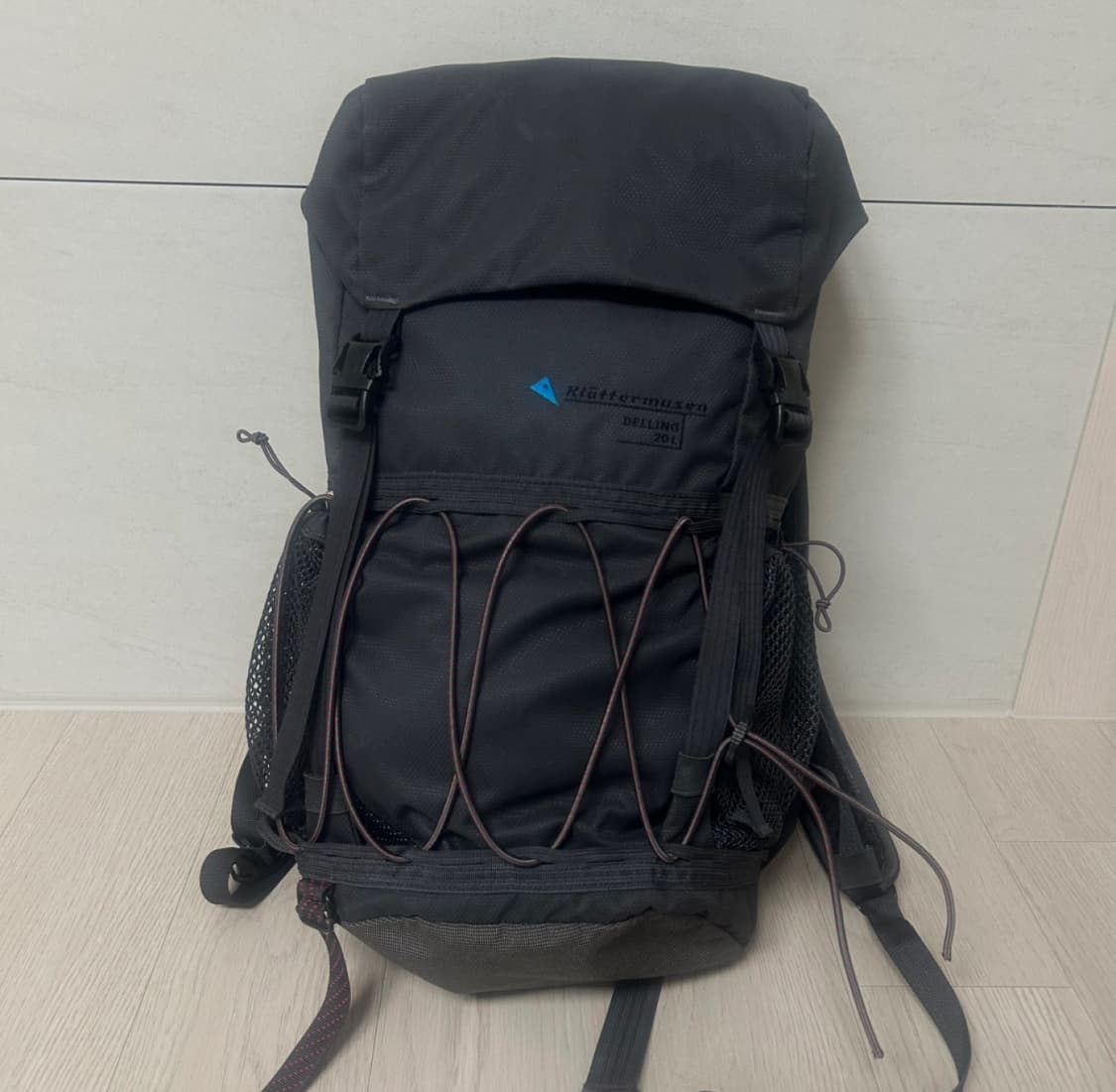 클라터뮤젠 델링 백팩 20L 블랙 상품이미지2