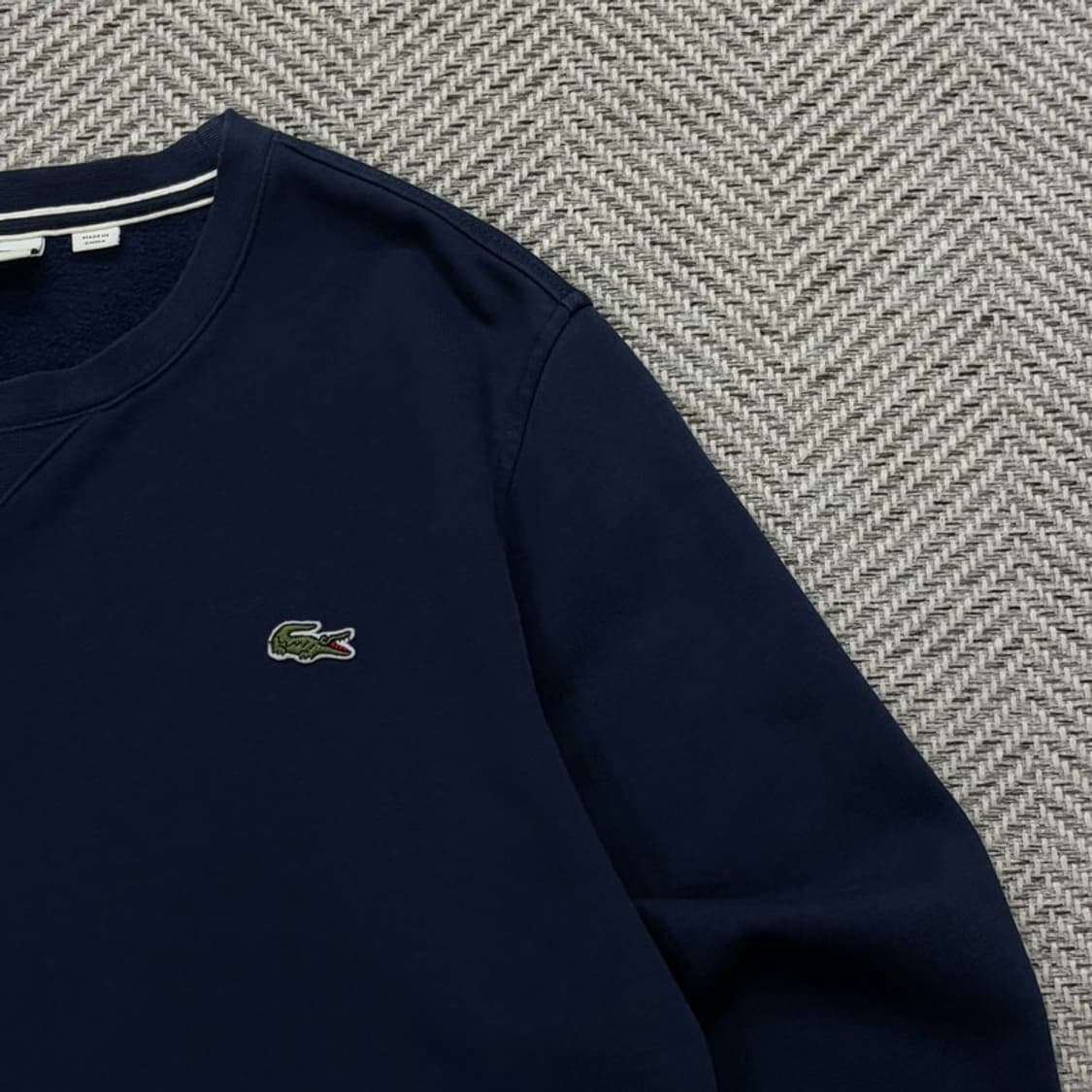 라코스테 베이직 로고 맨투맨 v2775 상품이미지5
