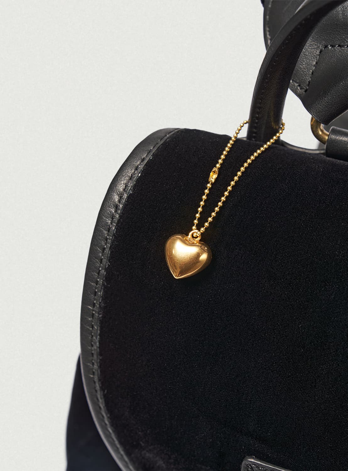 더바넷 벨벳 백팩 Little Black Velvet Backpack 상품이미지5