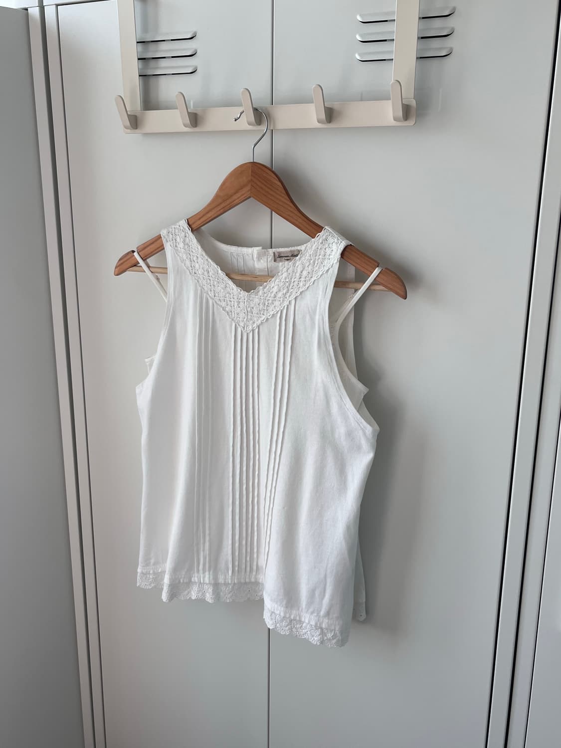 Samansa mos2 사만사모스 레이스 핀턱 주름 슬리브리스 상품이미지1