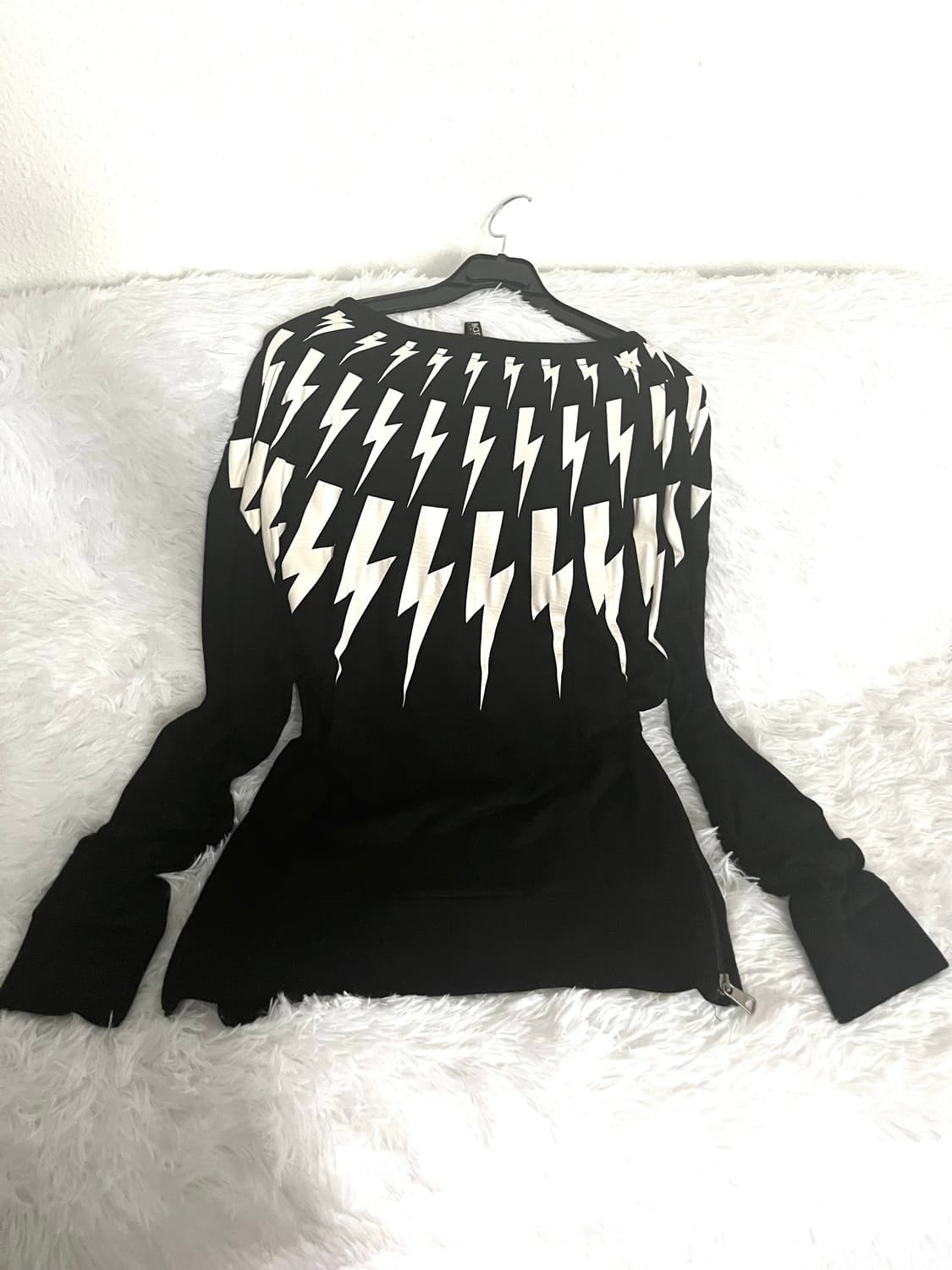 lightning bolt pattern sleeve 상품이미지4