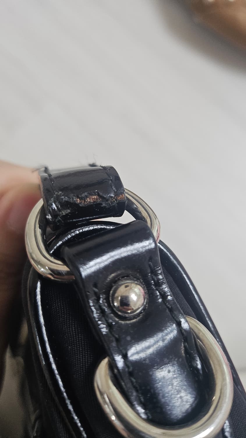 프라다 미니 숄더백 상품이미지7