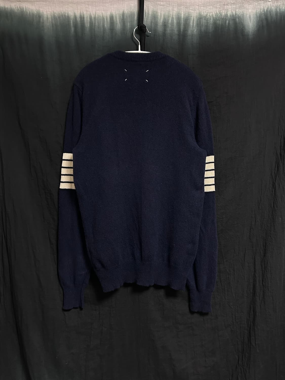 마르지엘라 네이비 스티치 니트 상품이미지4