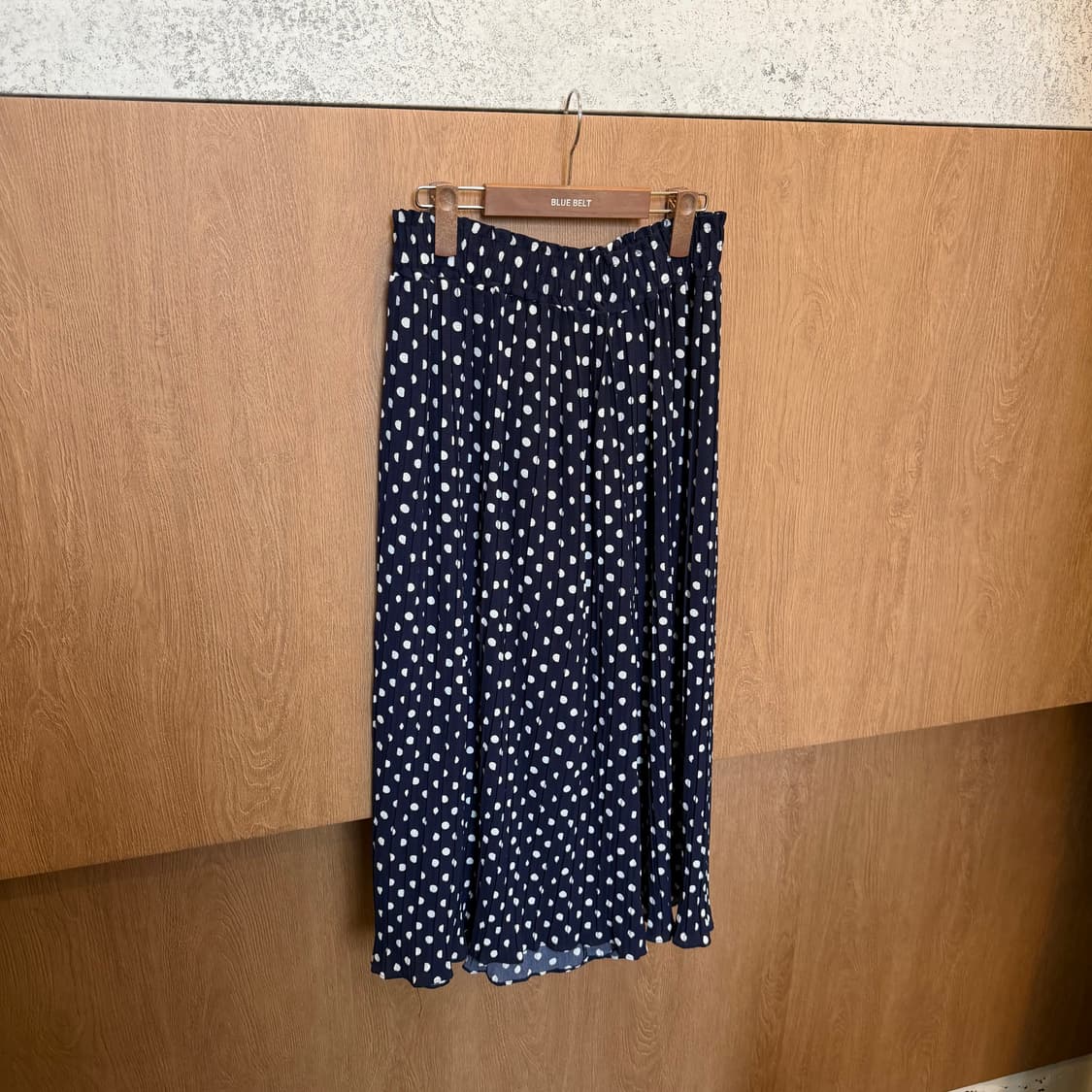 빈티지 밴딩 스커트 팬츠 도트 패턴 프린팅 디테일 루즈핏 네이비 상품이미지2